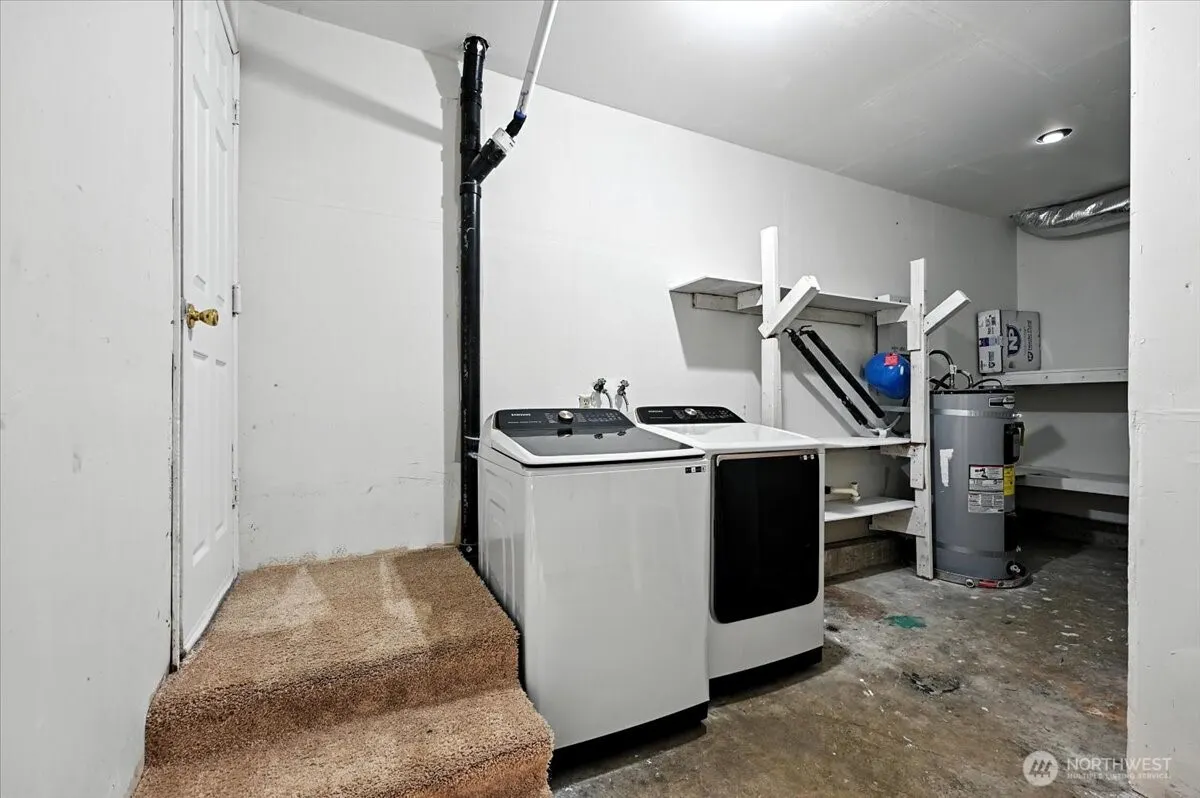 15230 44th Avenue W, Lynnwood, WA 98087-6120