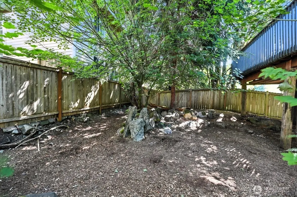 15230 44th Avenue W, Lynnwood, WA 98087-6120