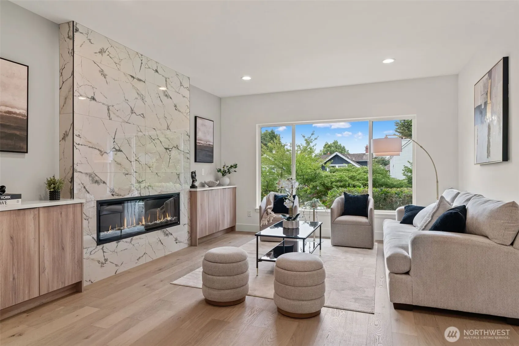 321 17th Avenue E, Seattle, WA 98112