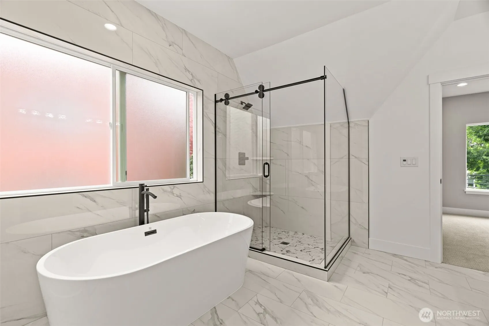 321 17th Avenue E, Seattle, WA 98112