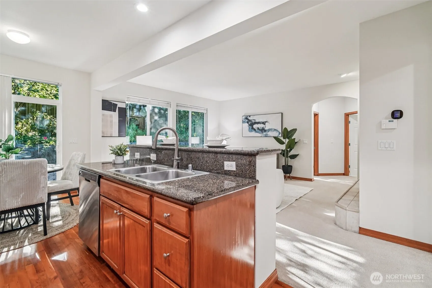 20339 128th Place NE, Woodinville, WA 98072