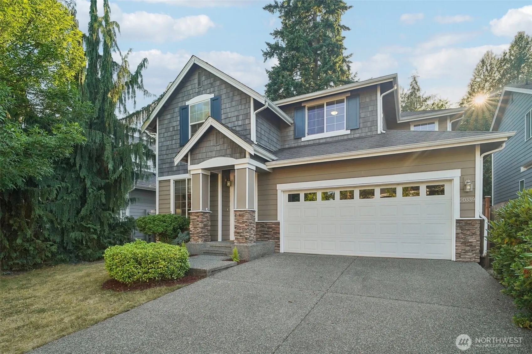 20339 128th Place NE, Woodinville, WA 98072