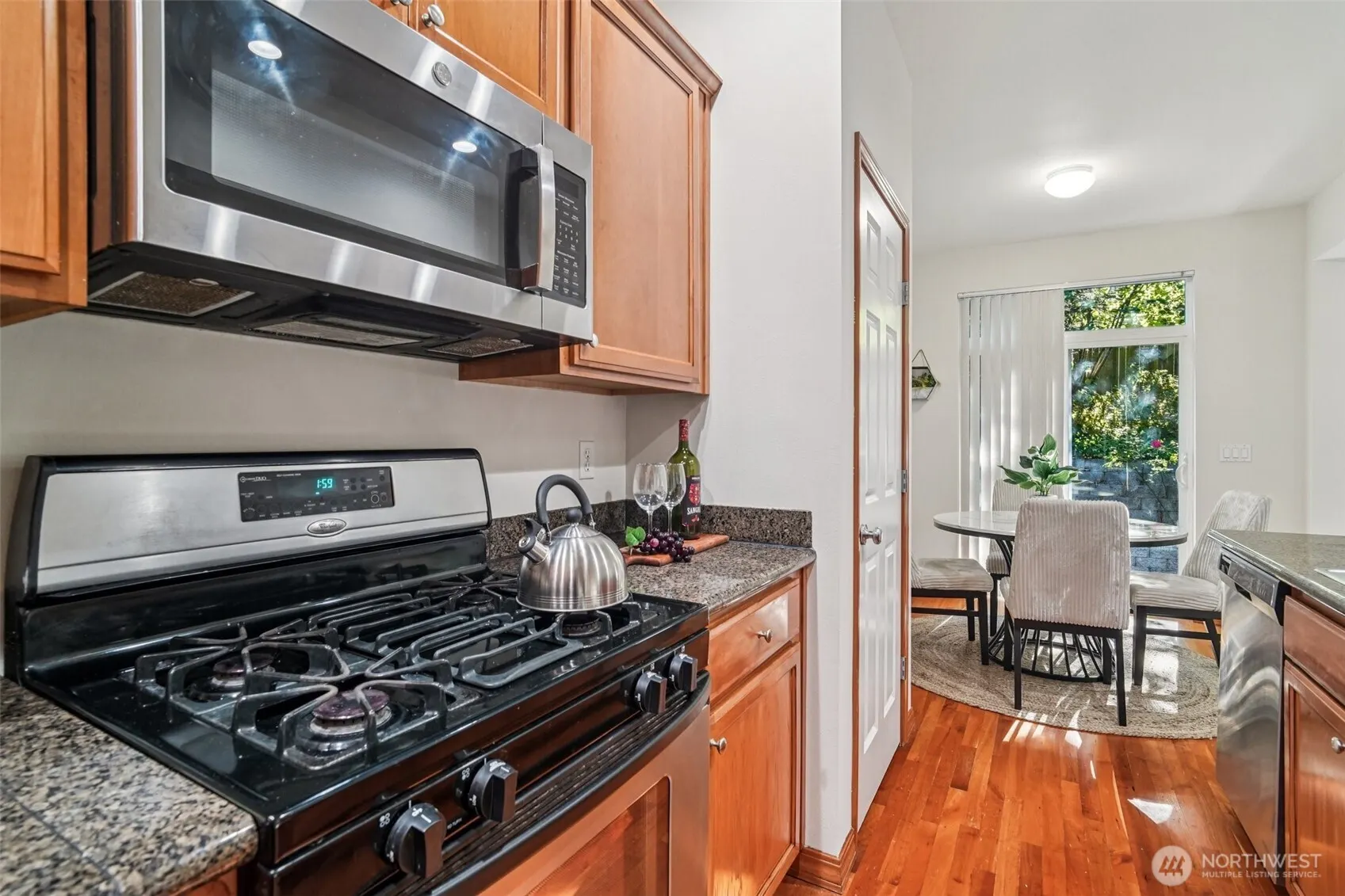 20339 128th Place NE, Woodinville, WA 98072