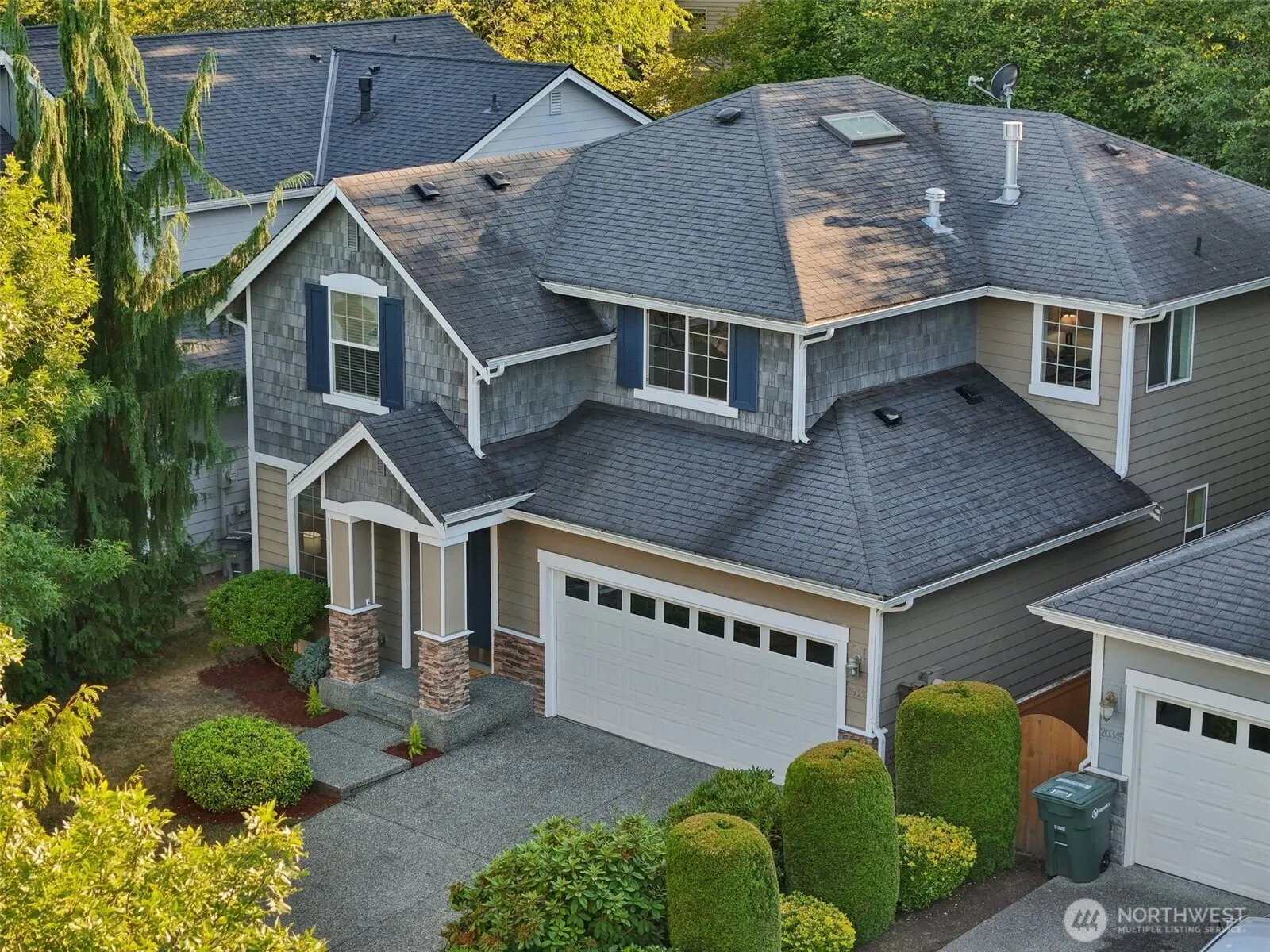 20339 128th Place NE, Woodinville, WA 98072