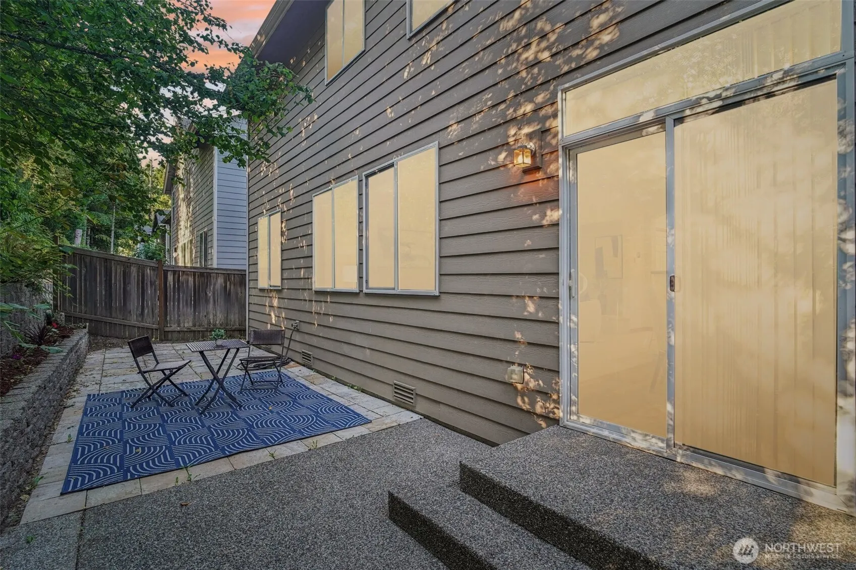 20339 128th Place NE, Woodinville, WA 98072