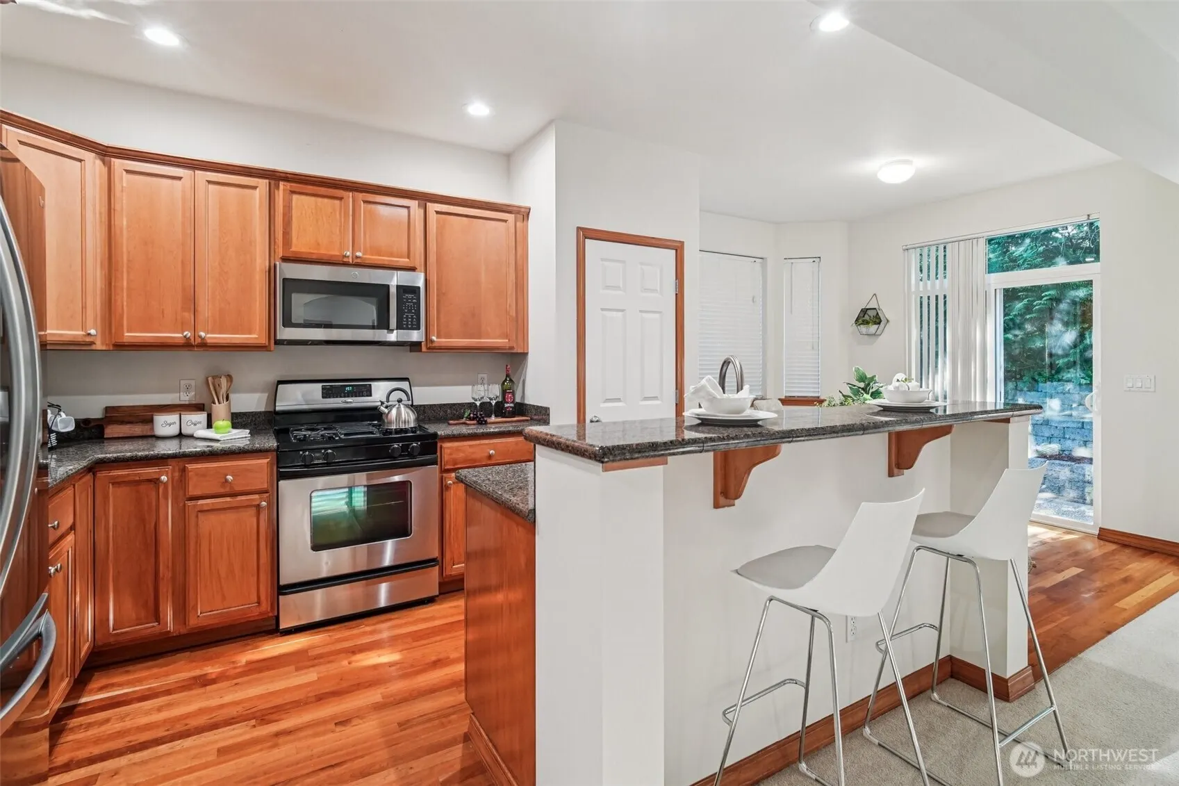 20339 128th Place NE, Woodinville, WA 98072