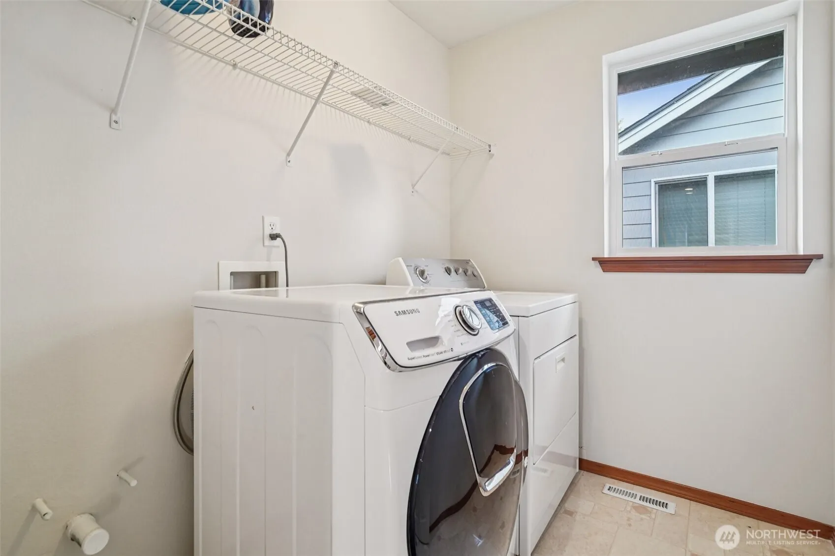 20339 128th Place NE, Woodinville, WA 98072