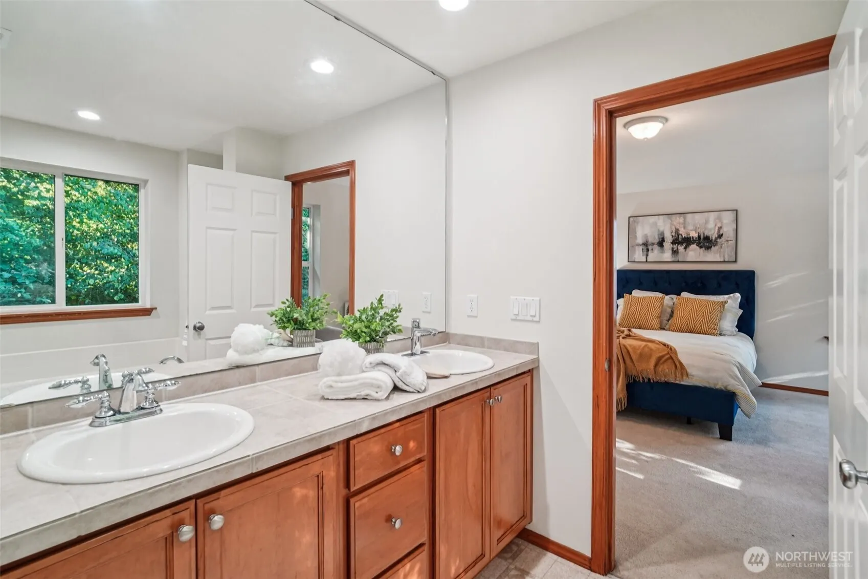 20339 128th Place NE, Woodinville, WA 98072