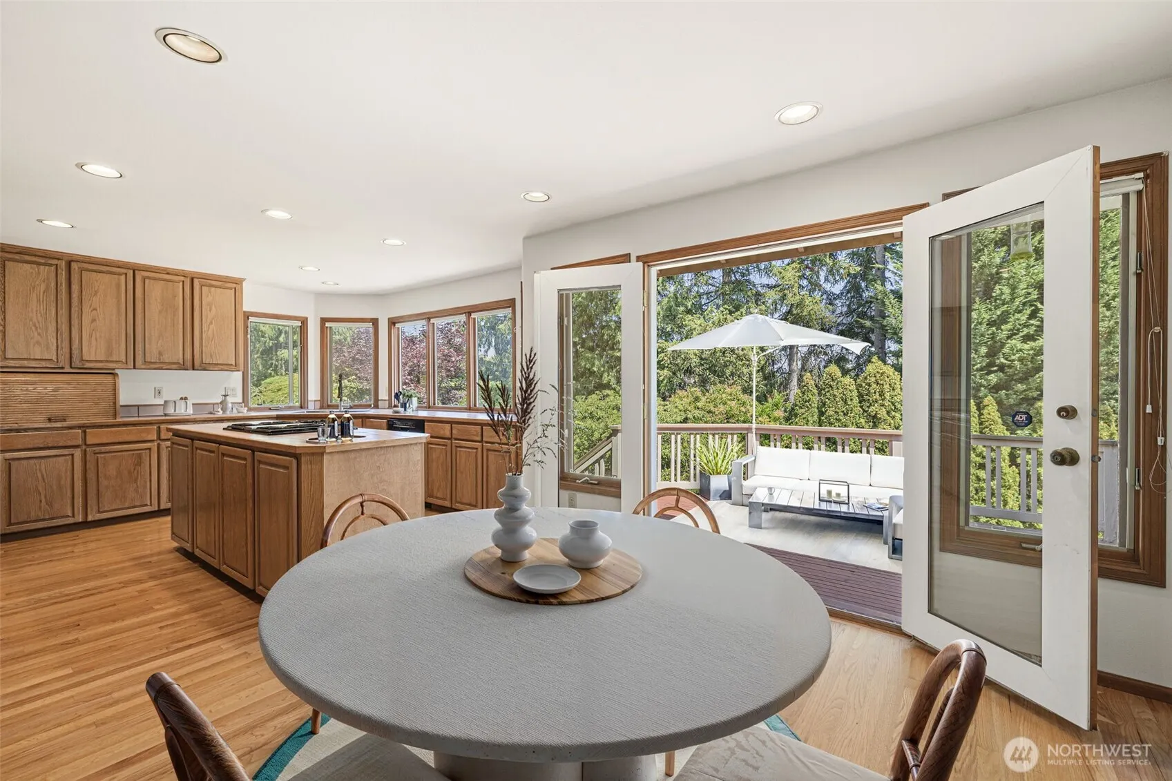 4916 162nd Court NE, Redmond, WA 98052