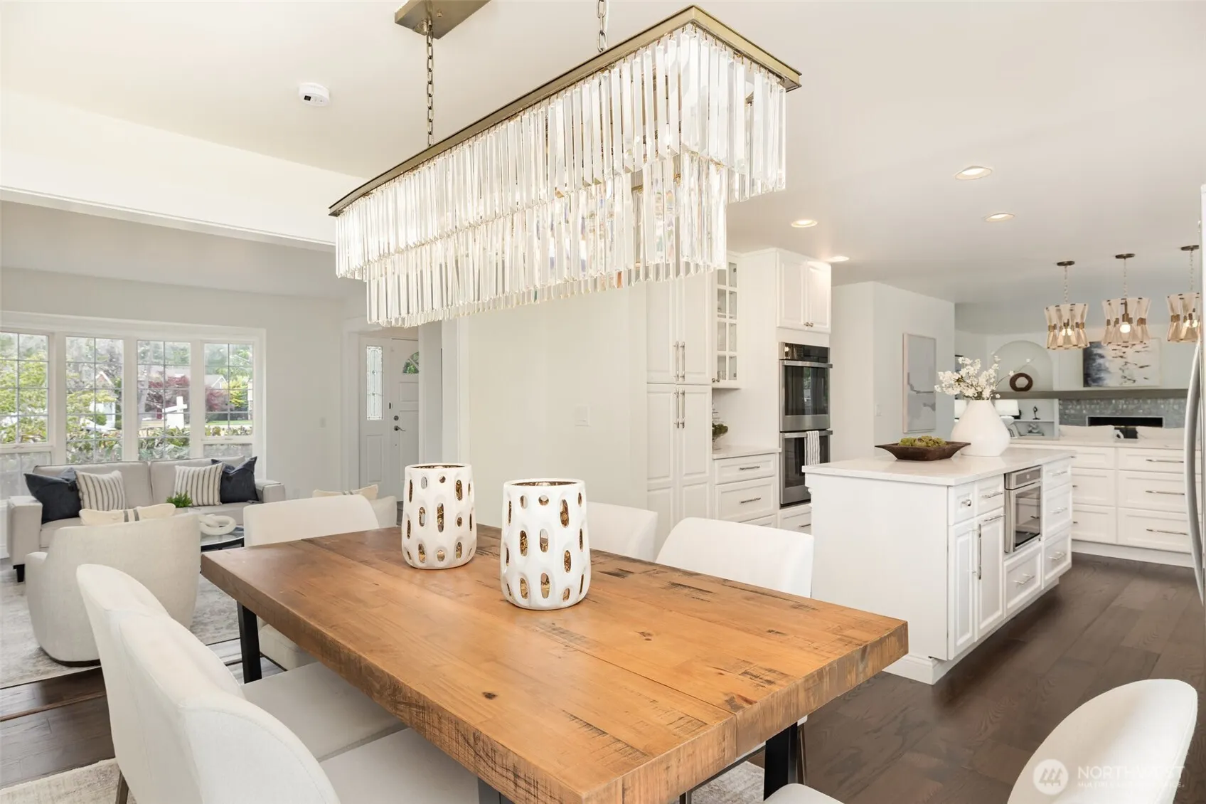 2412 237th Court NE, Sammamish, WA 98074