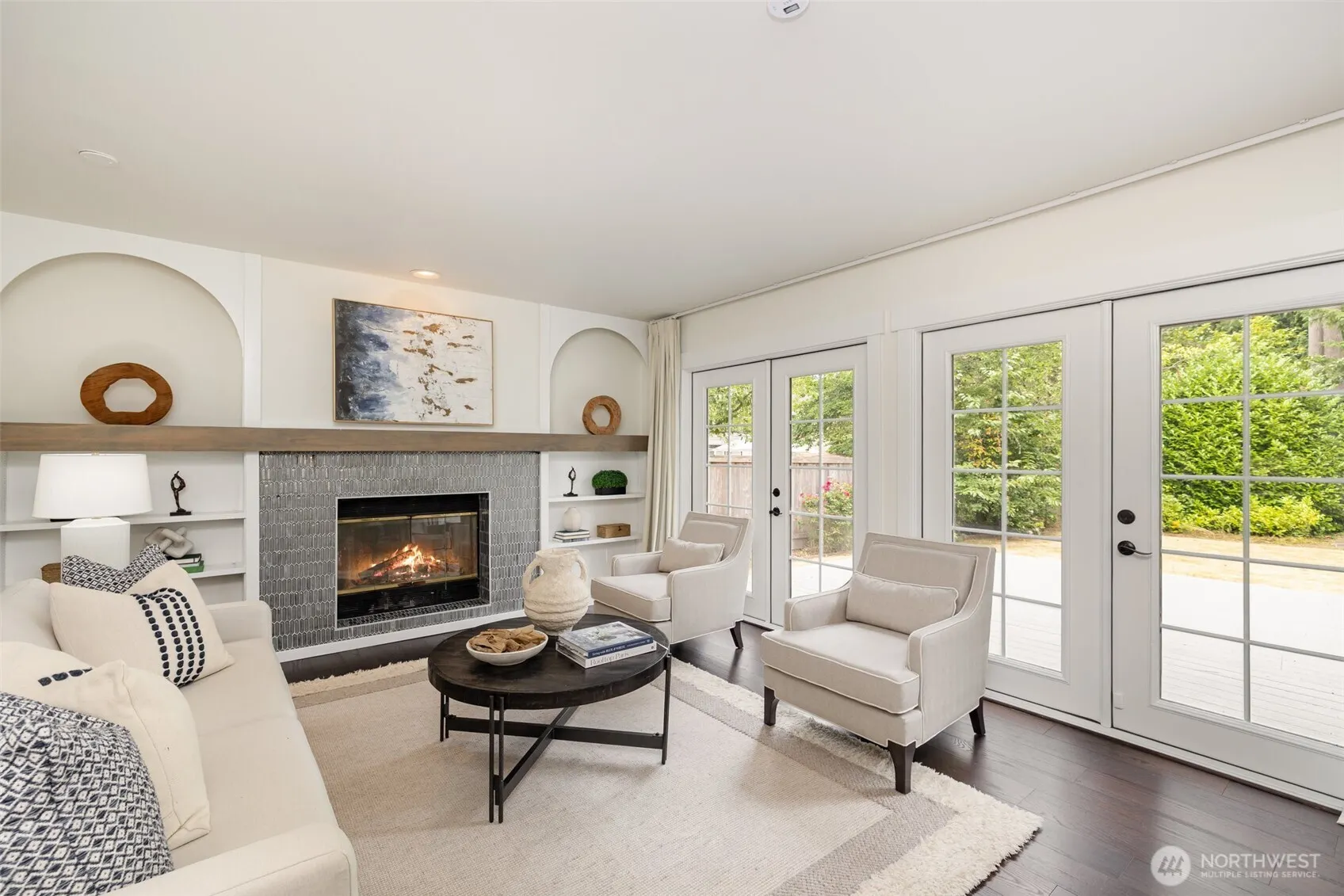 2412 237th Court NE, Sammamish, WA 98074