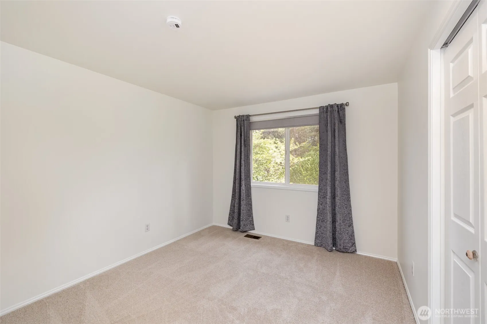 2412 237th Court NE, Sammamish, WA 98074