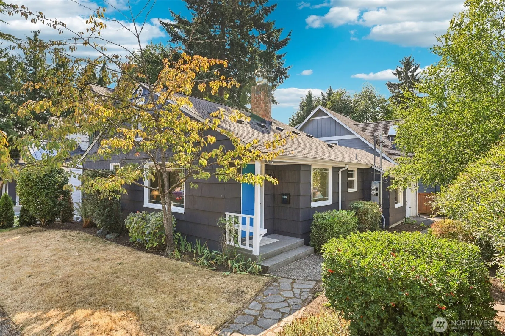 4055 NE 57th Street , Seattle, WA 98105