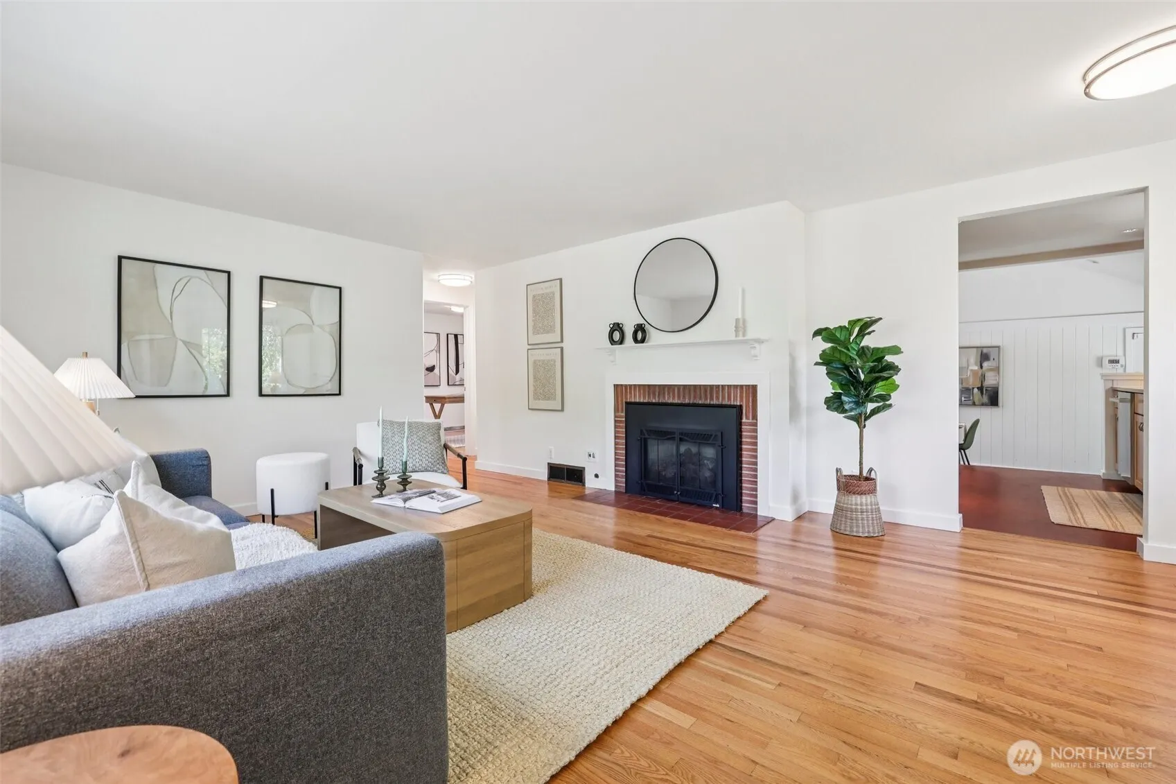 4055 NE 57th Street , Seattle, WA 98105