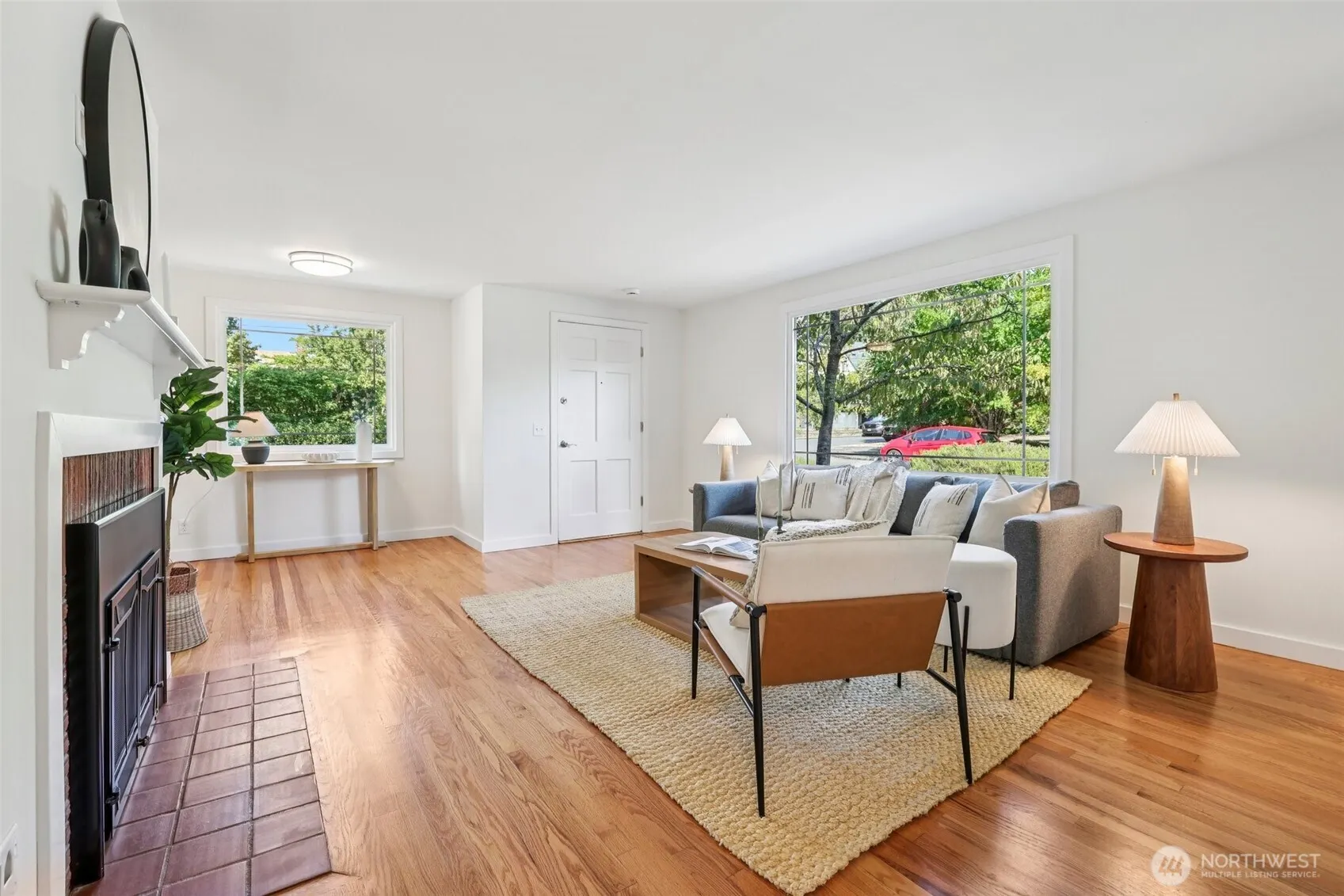 4055 NE 57th Street , Seattle, WA 98105