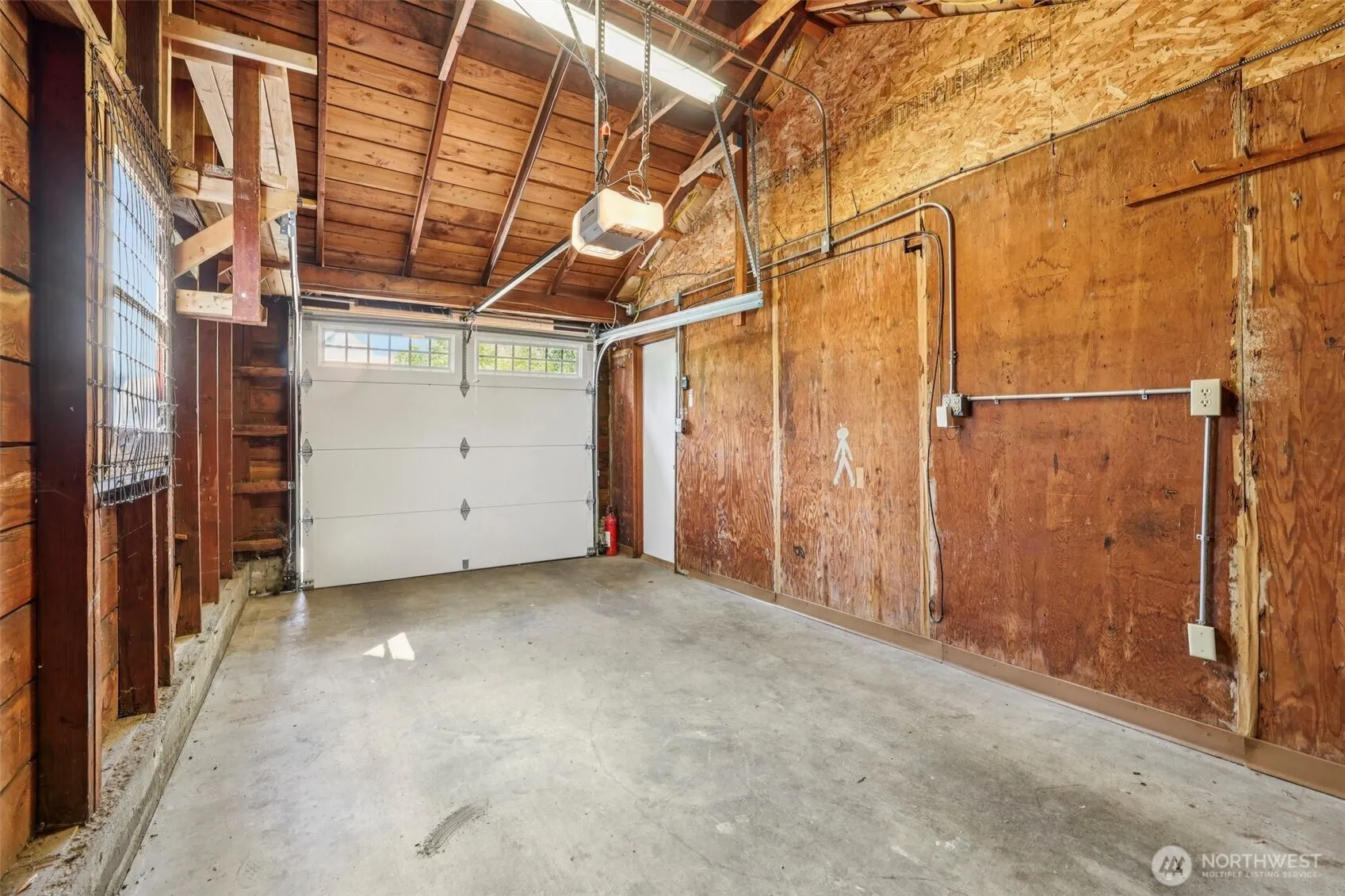 4055 NE 57th Street , Seattle, WA 98105
