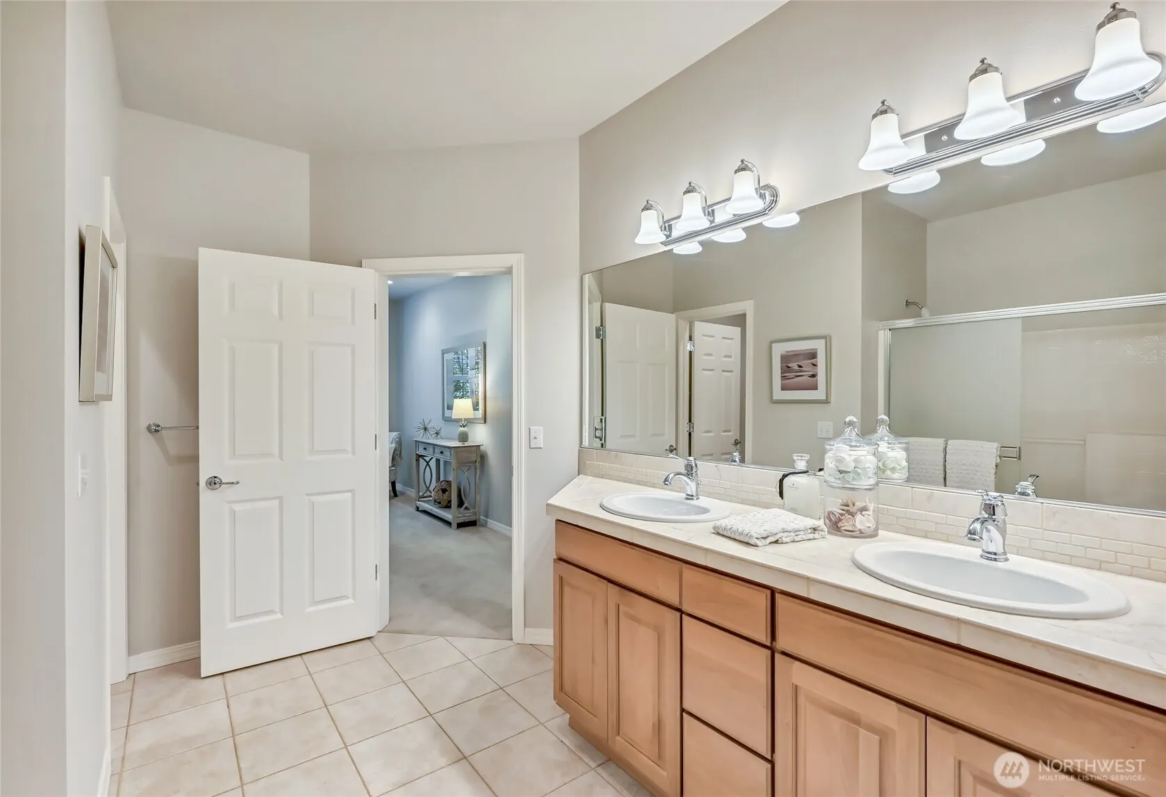 24589 NE 118th Place , Redmond, WA 98053