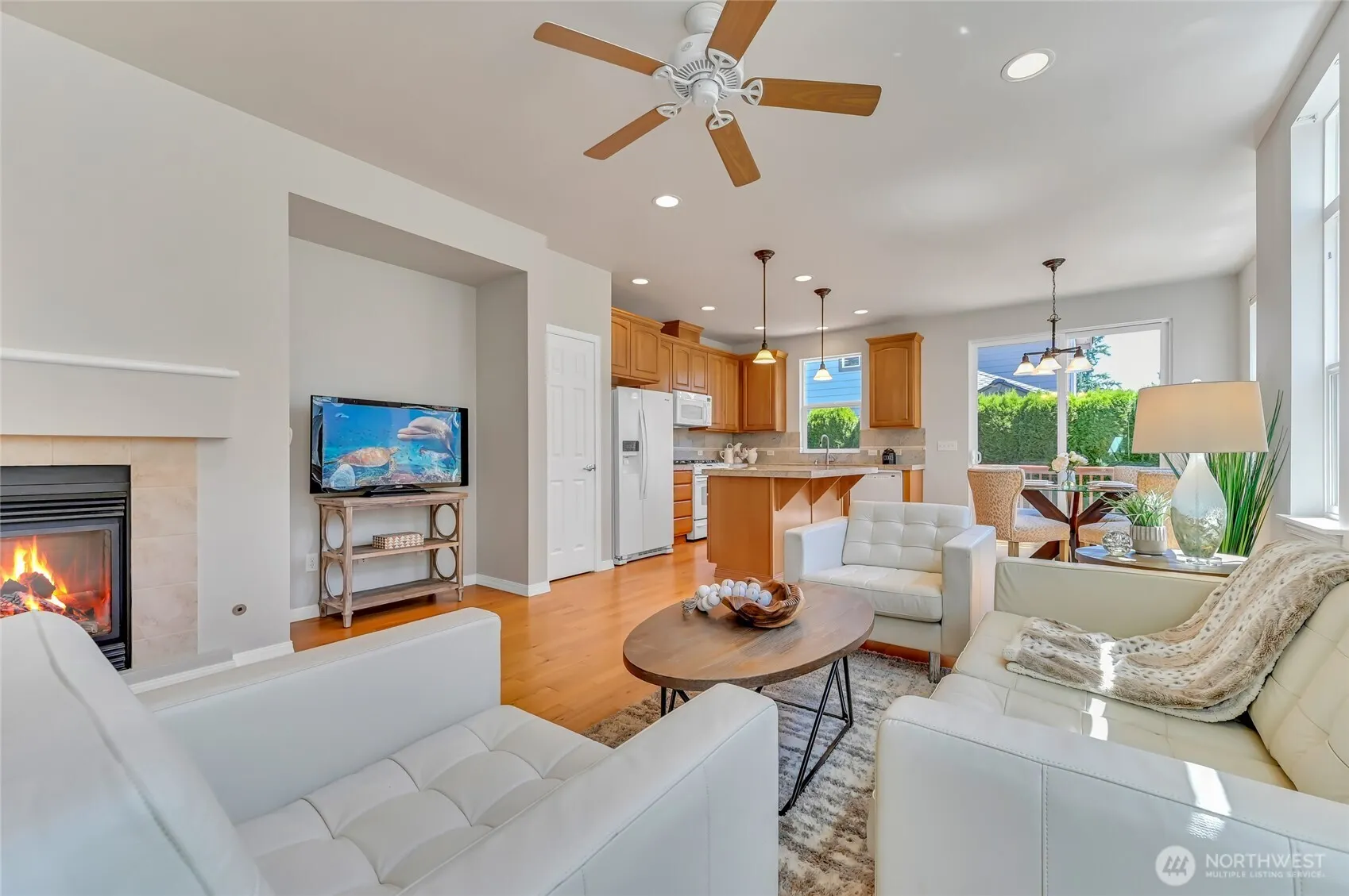 24589 NE 118th Place , Redmond, WA 98053