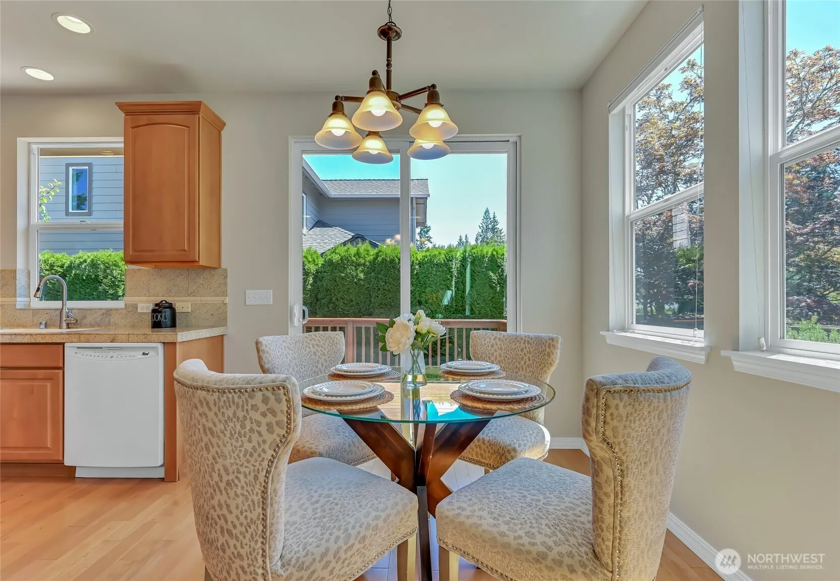 24589 NE 118th Place , Redmond, WA 98053
