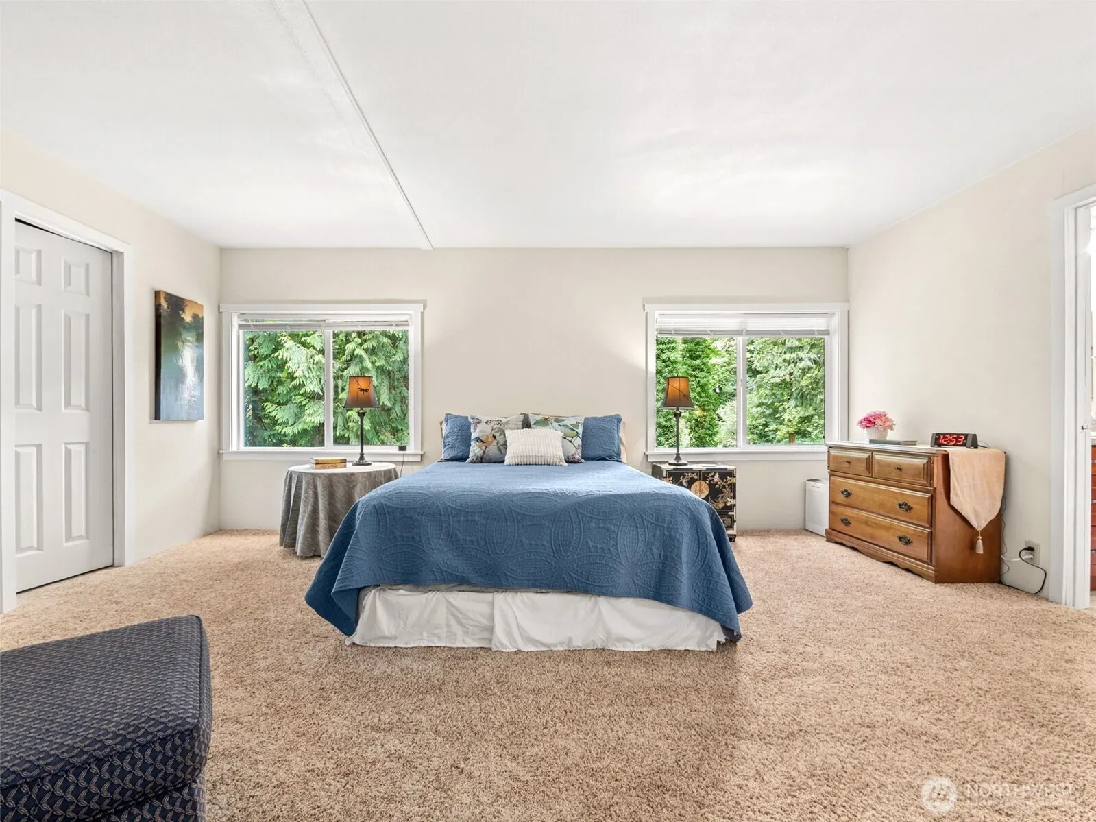 15350 SE May Valley Road , Renton, WA 98059