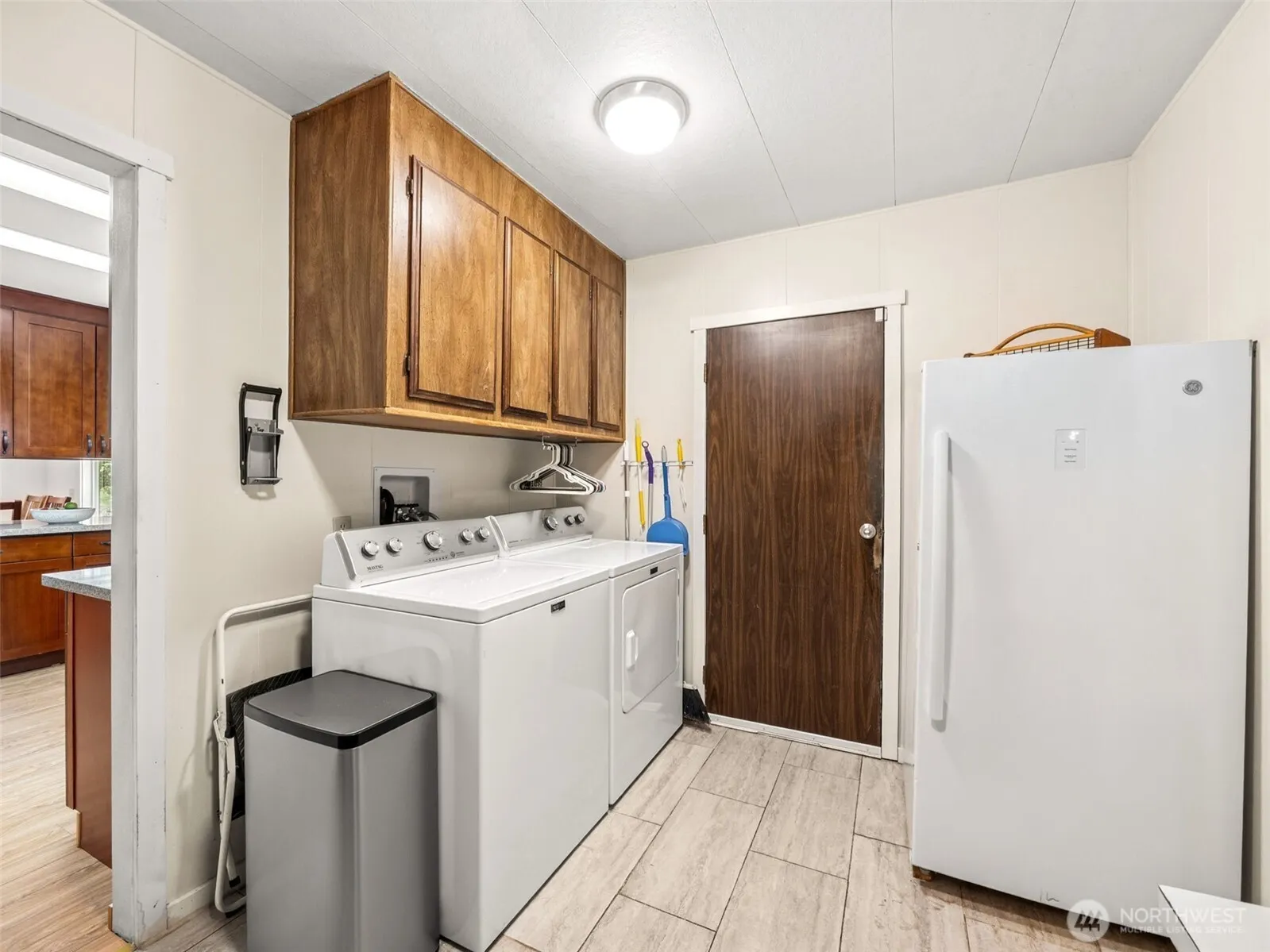 15350 SE May Valley Road , Renton, WA 98059