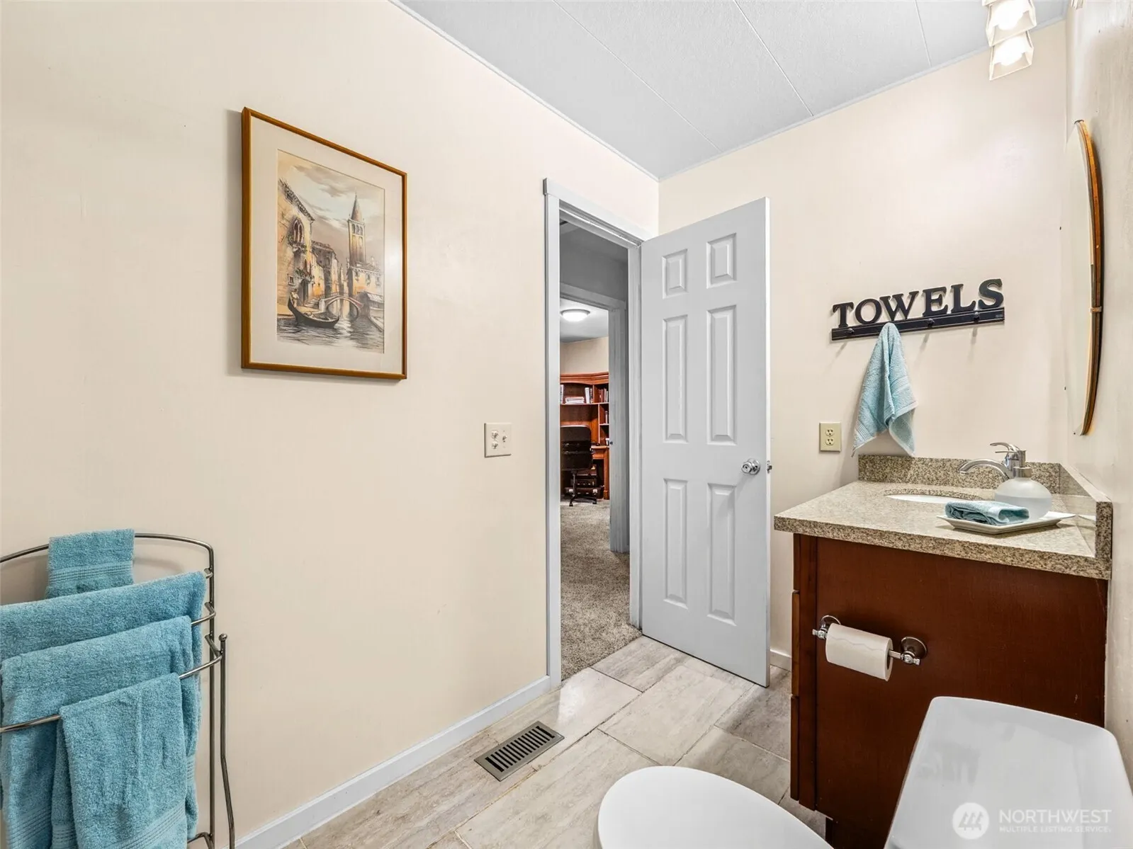 15350 SE May Valley Road , Renton, WA 98059