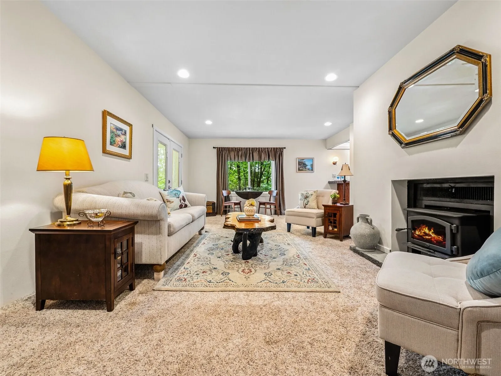 15350 SE May Valley Road , Renton, WA 98059