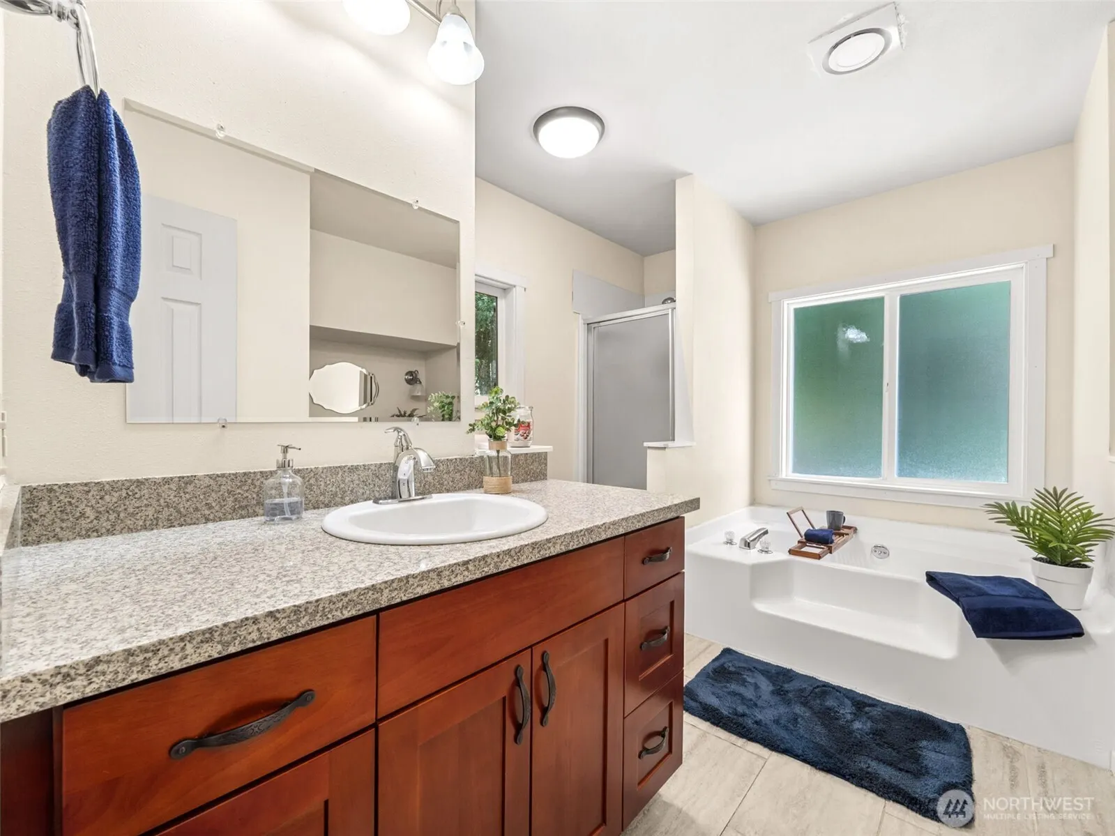 15350 SE May Valley Road , Renton, WA 98059