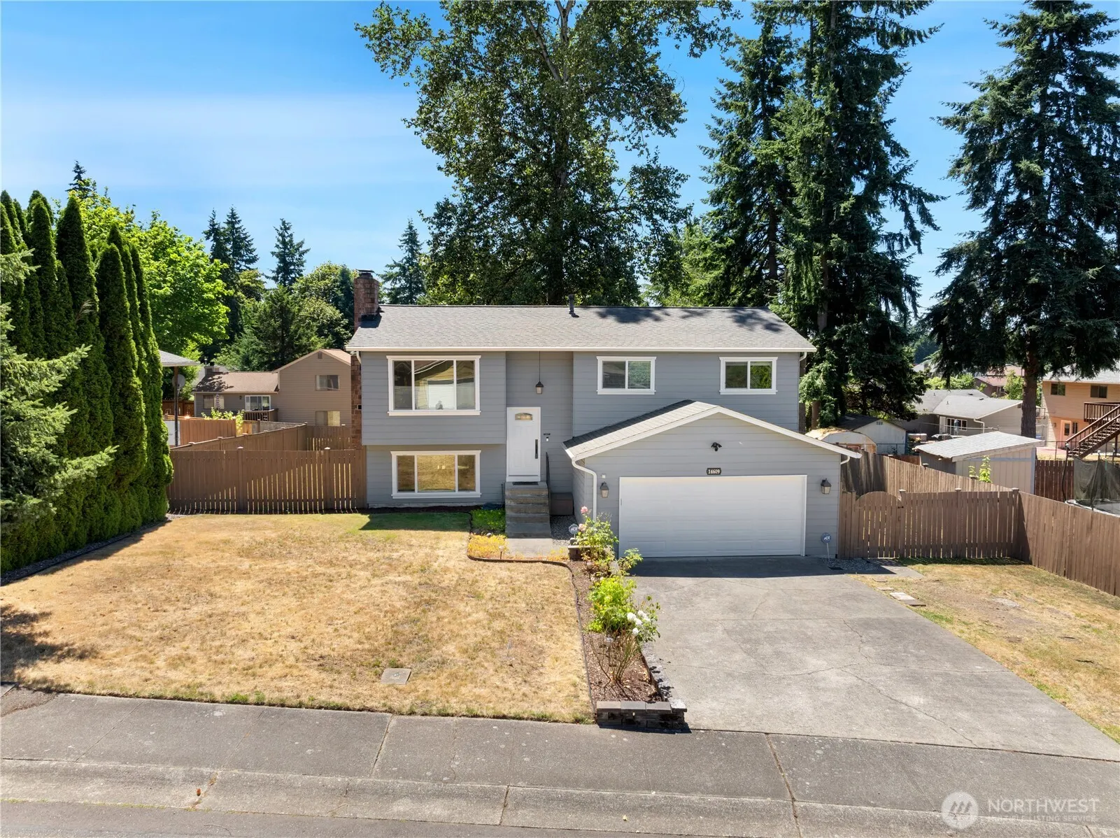 14609 SE 195th Place , Renton, WA 98058