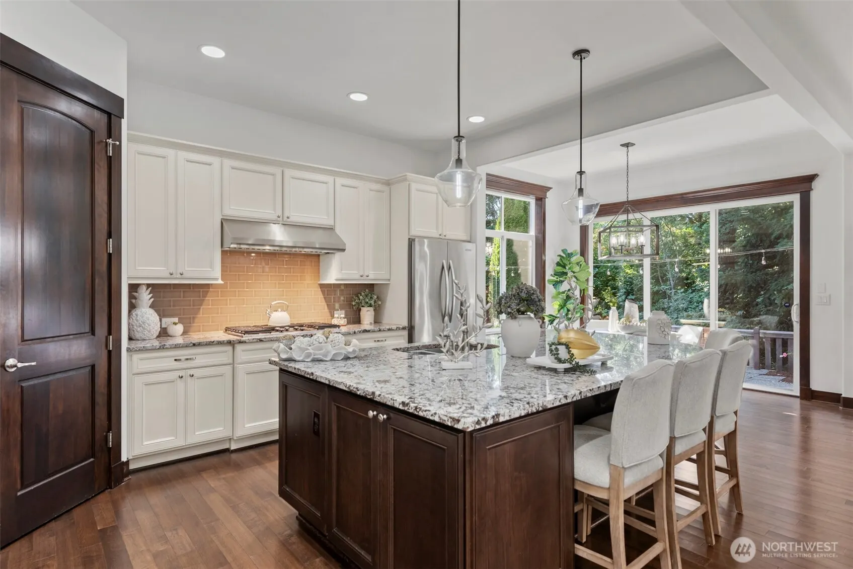 25872 SE 28th Place , Sammamish, WA 98075
