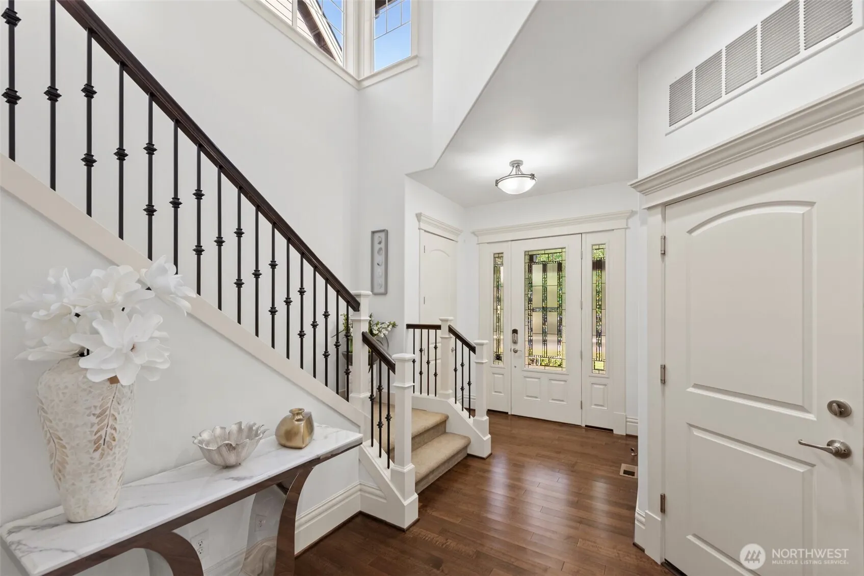25872 SE 28th Place , Sammamish, WA 98075