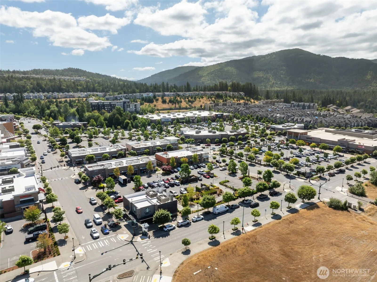 861 5th Place NE, Issaquah, WA 98029