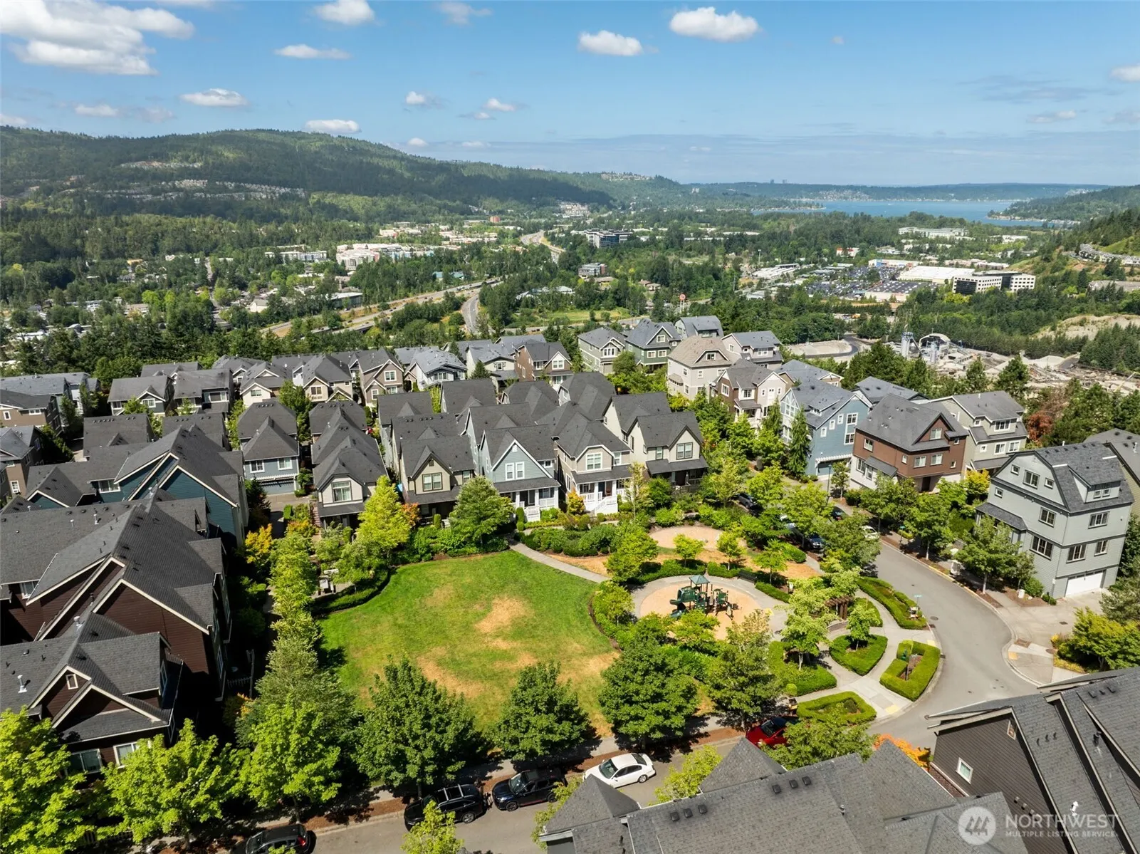 861 5th Place NE, Issaquah, WA 98029