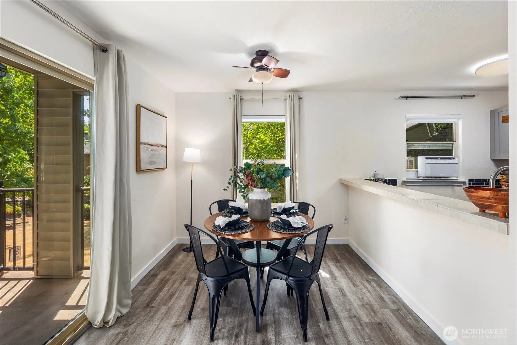9805 Avondale Road NE #L238, Redmond, WA 98052