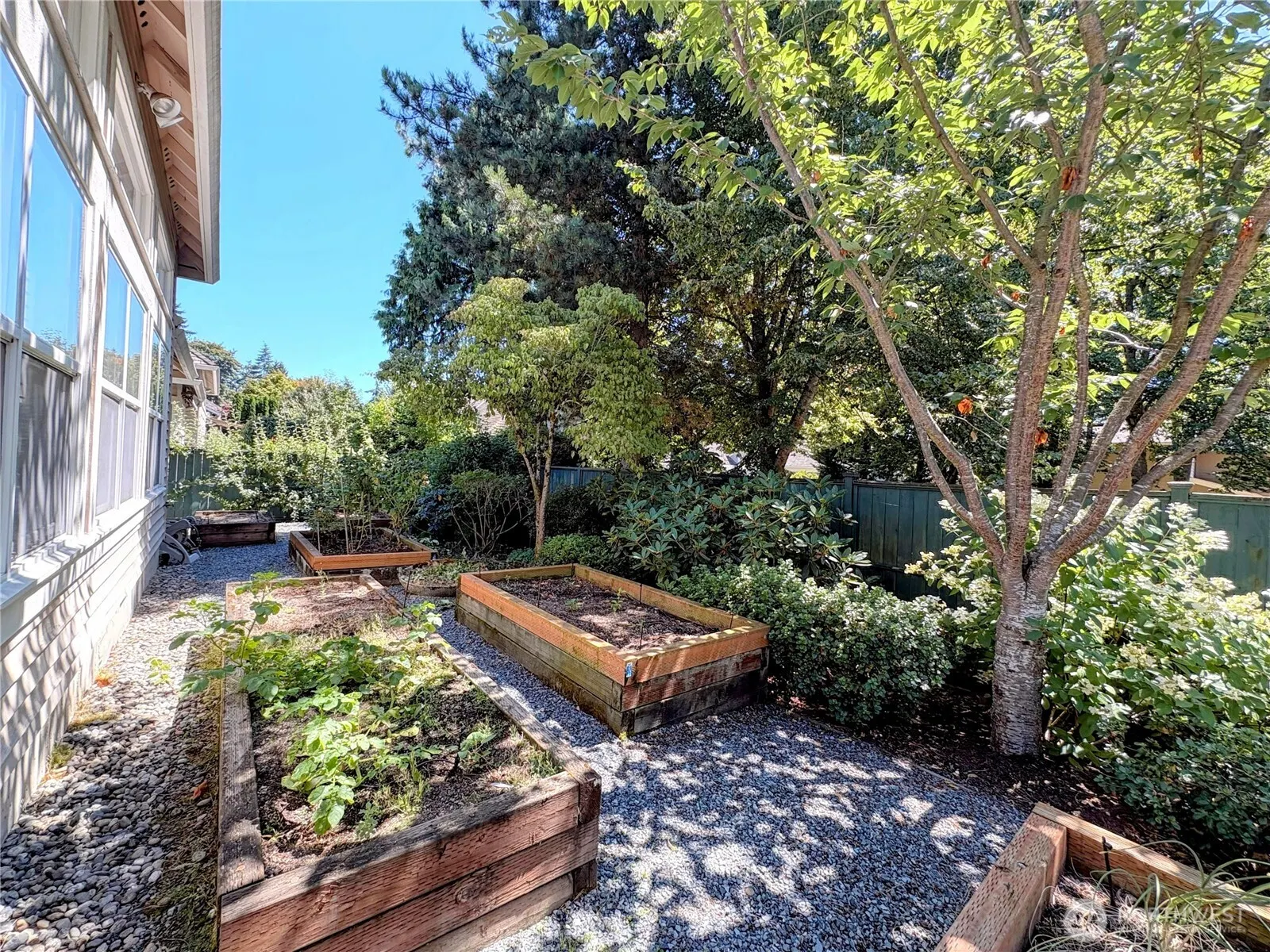1248 108th Avenue NE, Bellevue, WA 98004