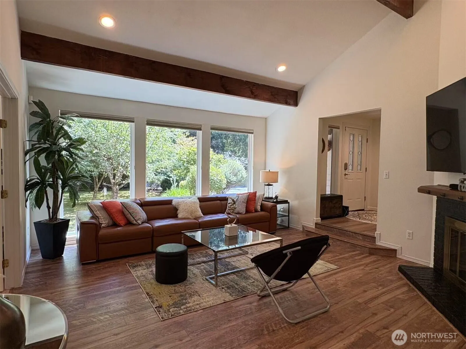 23732 NE 63rd Place , Redmond, WA 98053