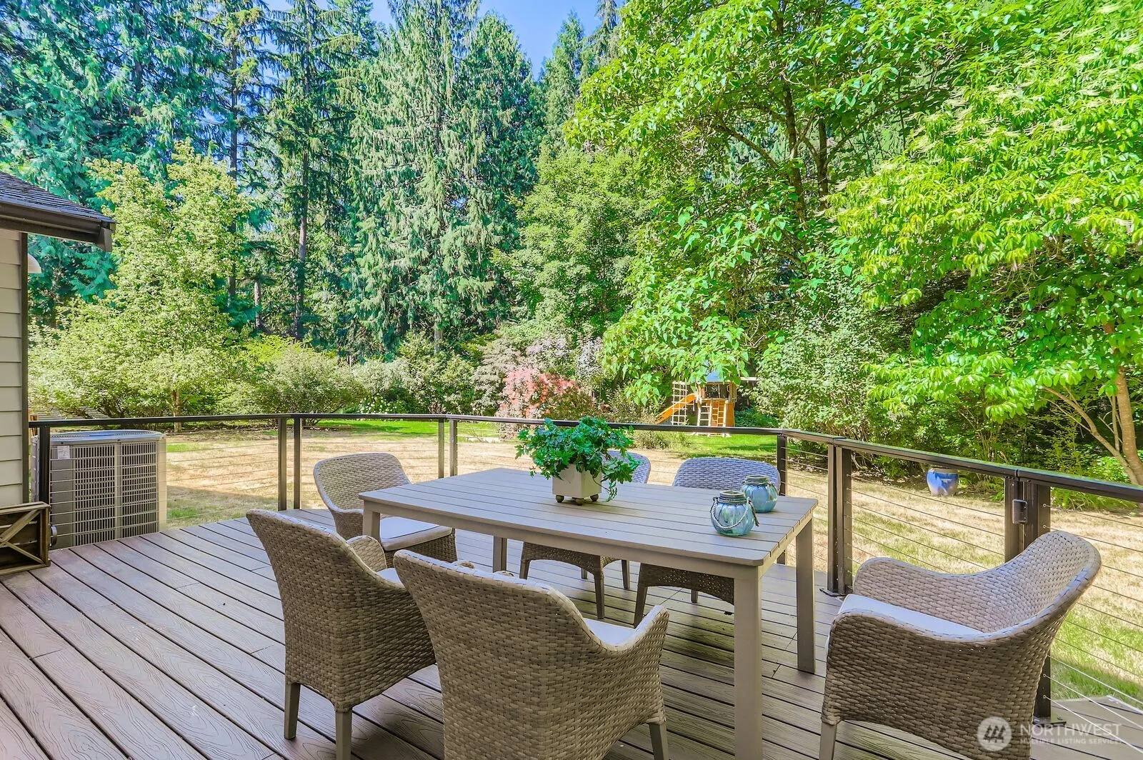 23732 NE 63rd Place , Redmond, WA 98053