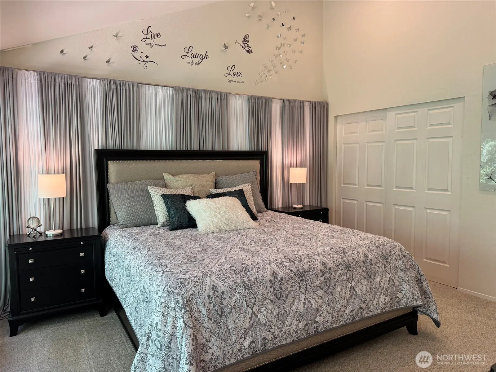 23732 NE 63rd Place , Redmond, WA 98053