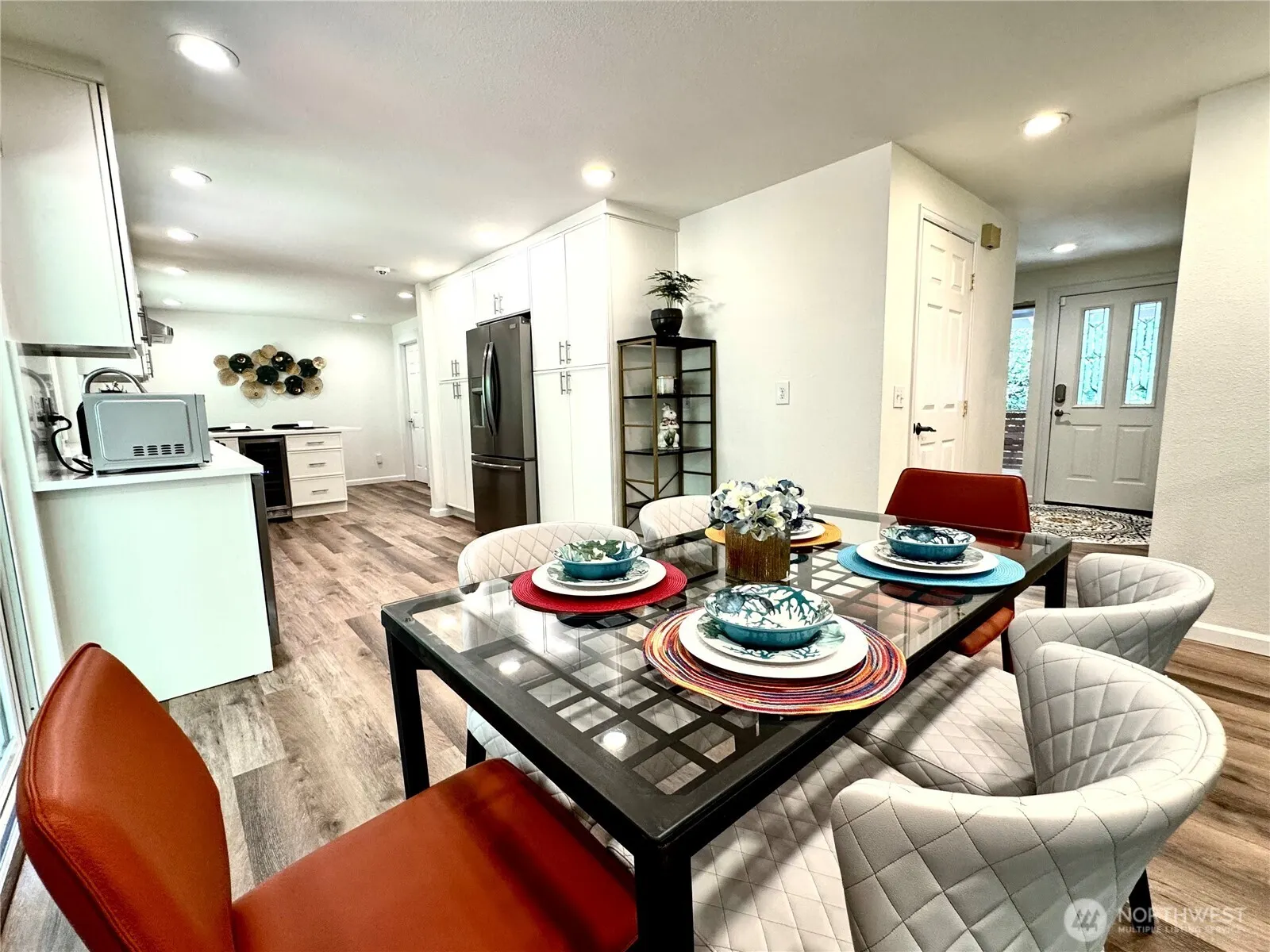 23732 NE 63rd Place , Redmond, WA 98053