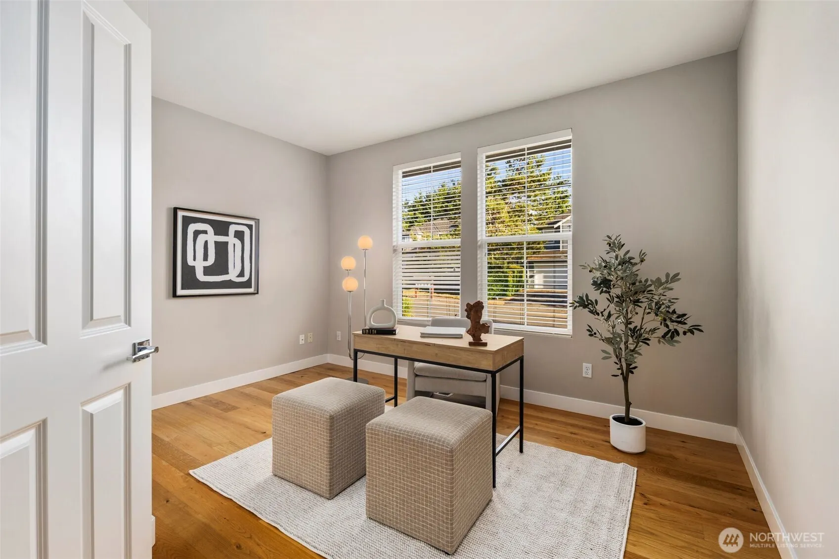 24004 SE 10th Court , Sammamish, WA 98075