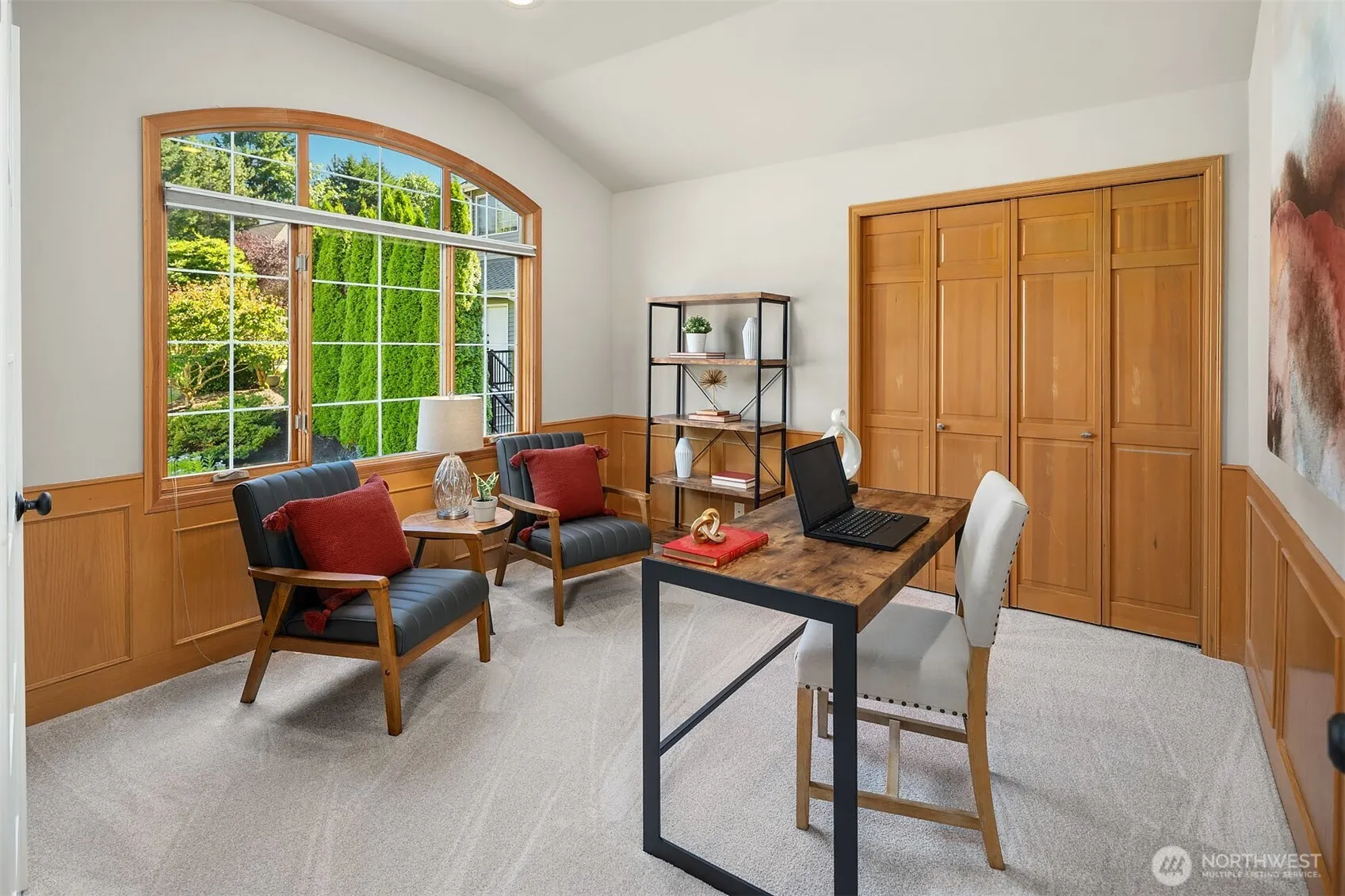 16862 SE 56th Place , Bellevue, WA 98006