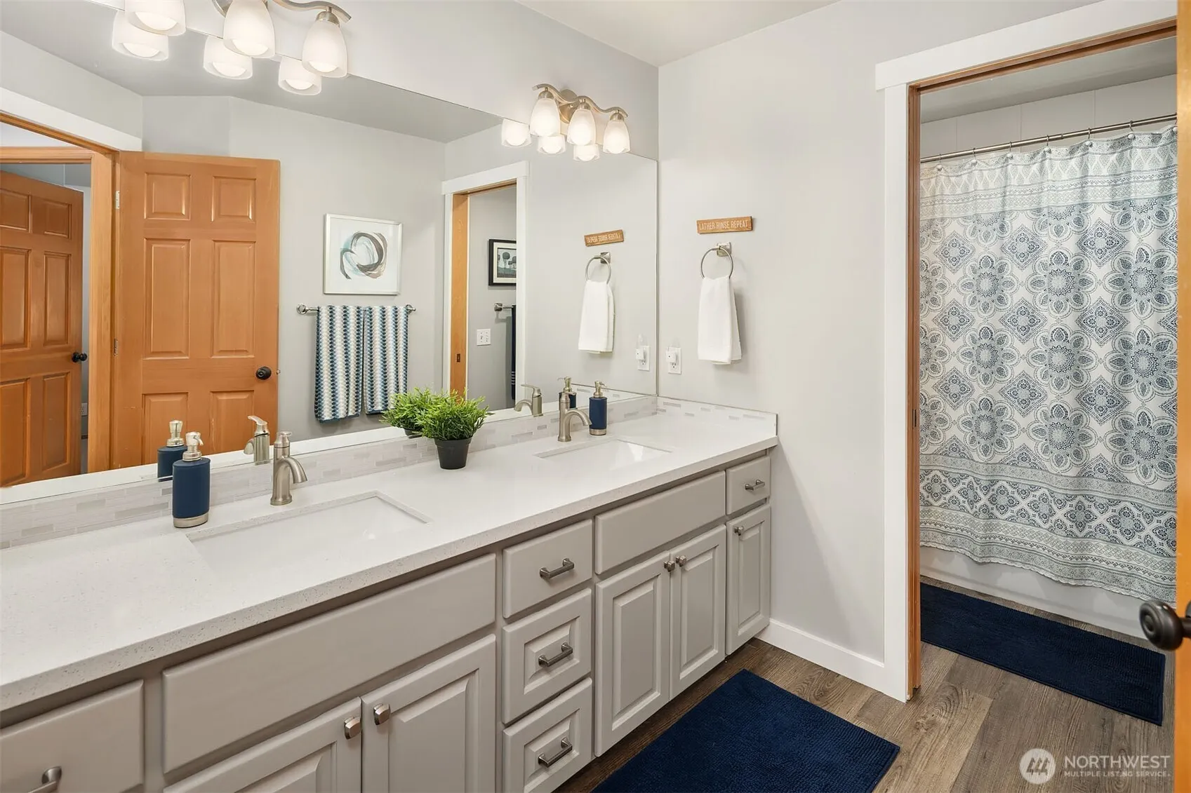 16862 SE 56th Place , Bellevue, WA 98006