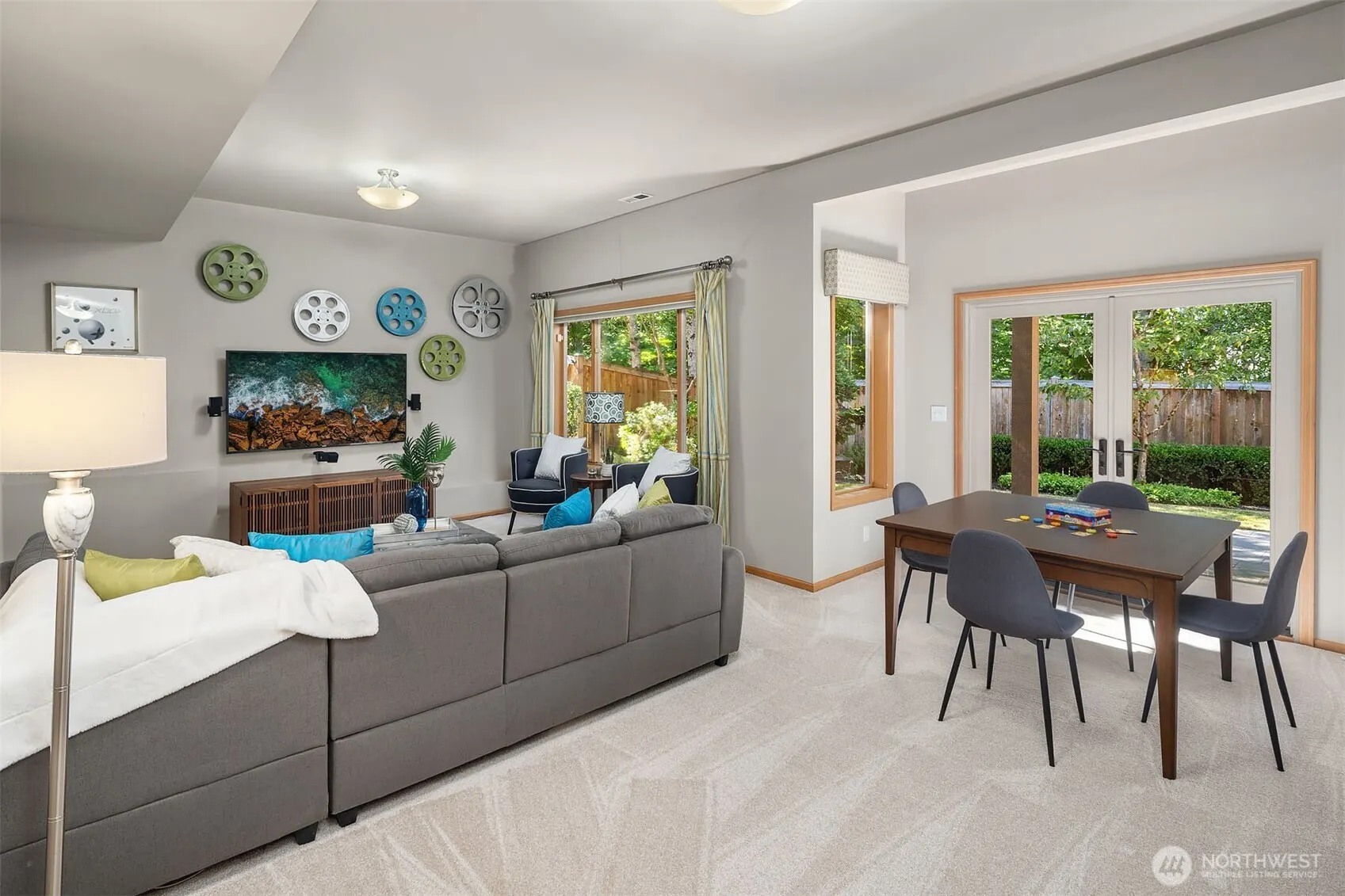 16862 SE 56th Place , Bellevue, WA 98006