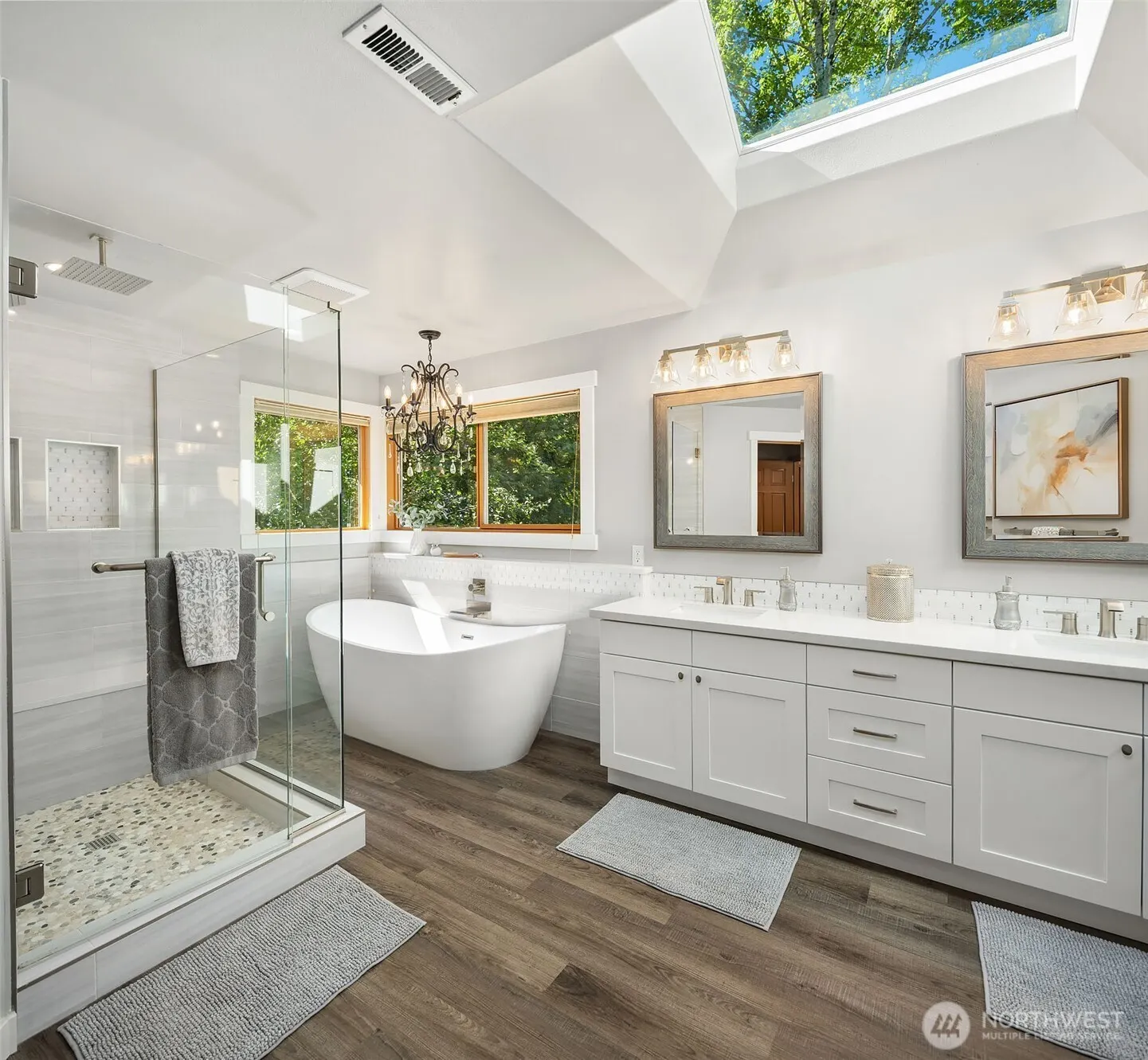 16862 SE 56th Place , Bellevue, WA 98006