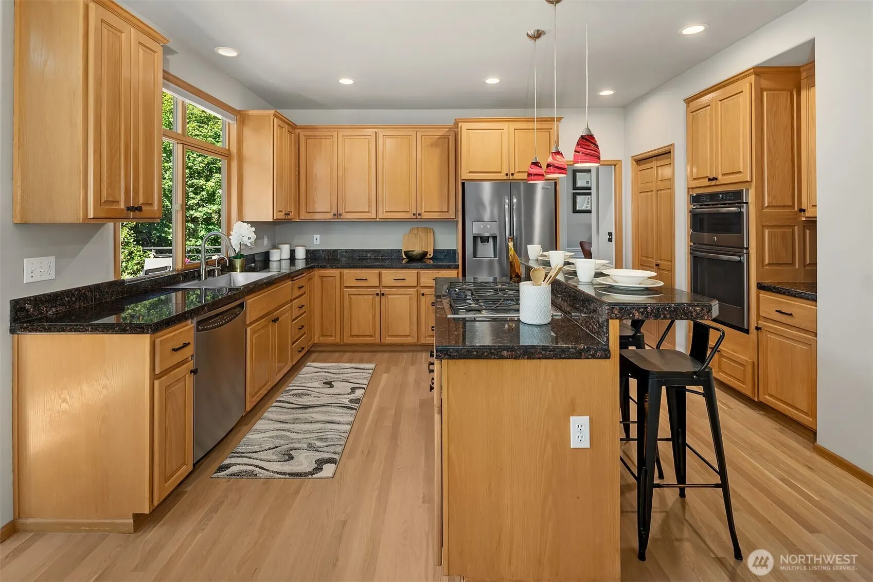16862 SE 56th Place , Bellevue, WA 98006