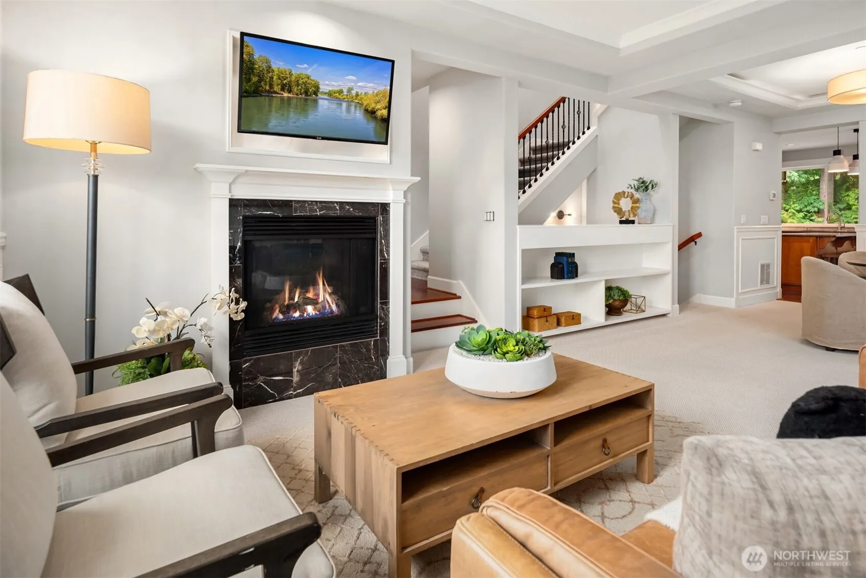 101 Shy Bear Way NW, Issaquah, WA 98027