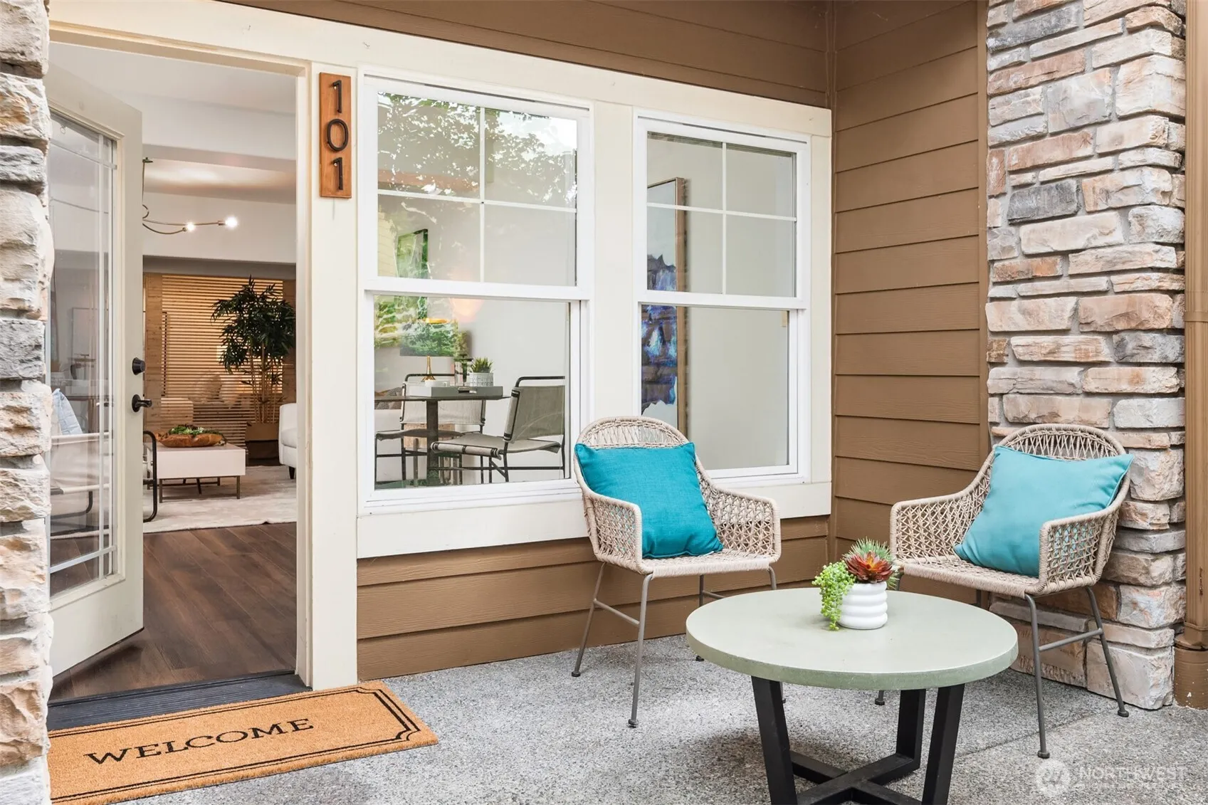 101 Shy Bear Way NW, Issaquah, WA 98027