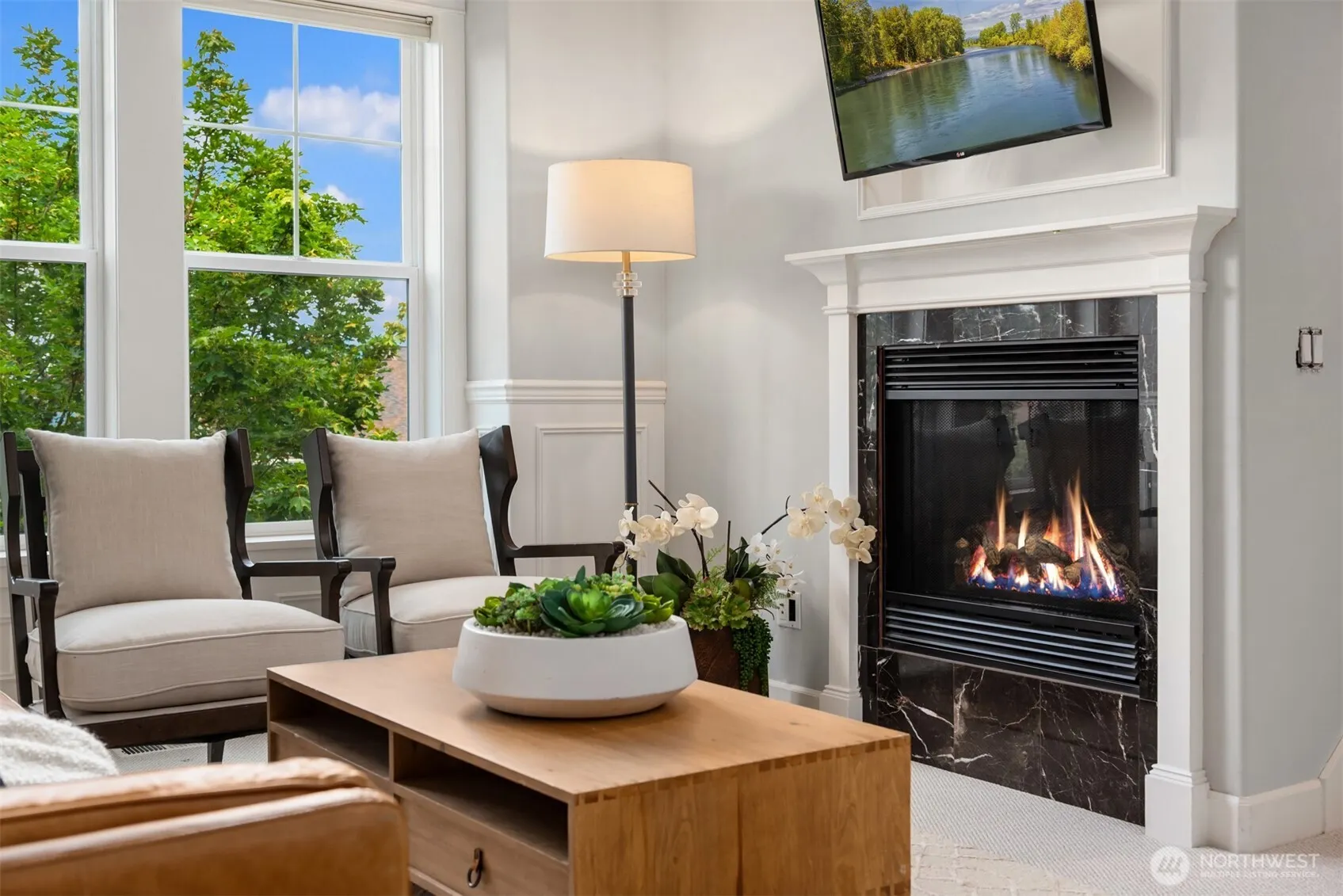 101 Shy Bear Way NW, Issaquah, WA 98027