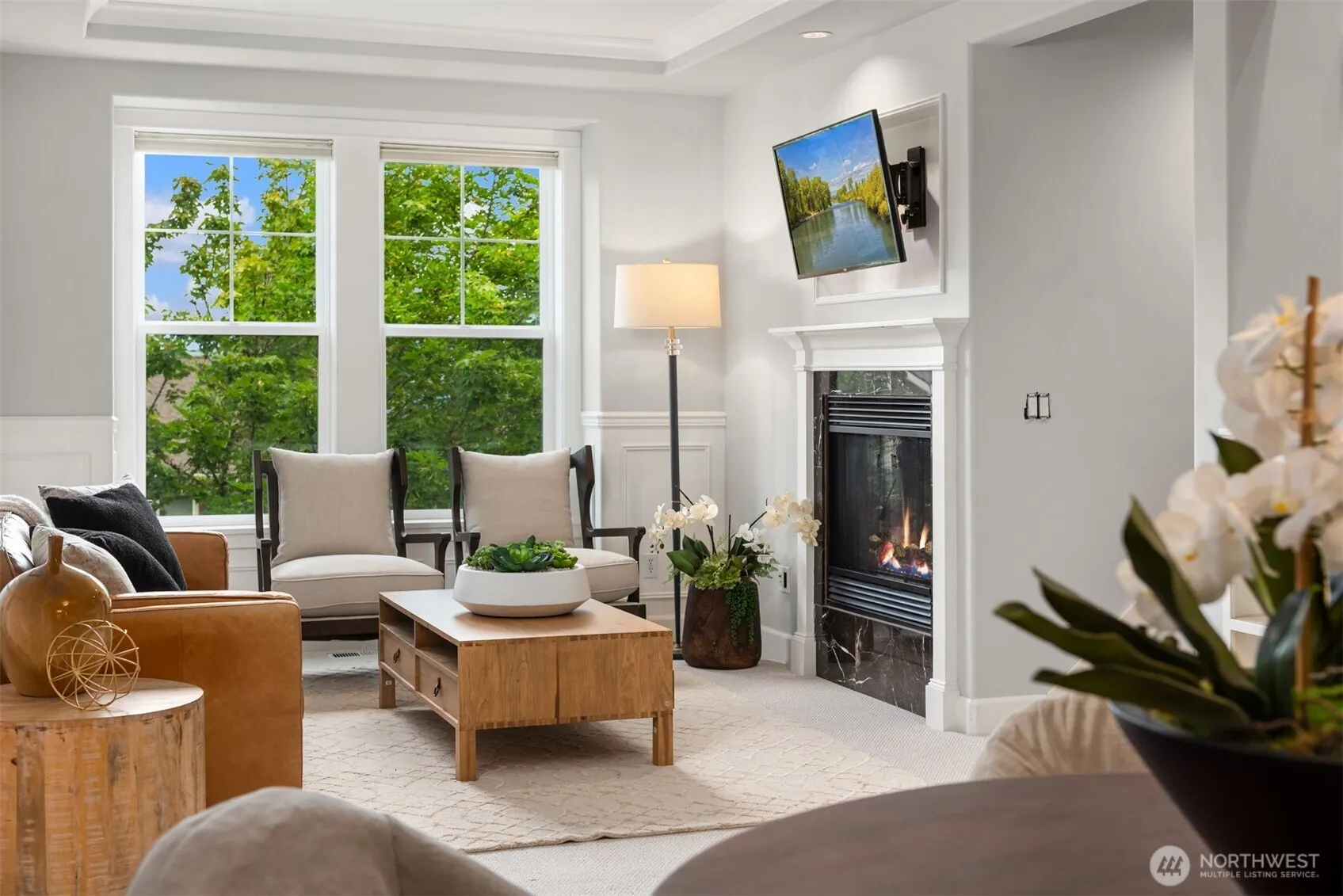 101 Shy Bear Way NW, Issaquah, WA 98027