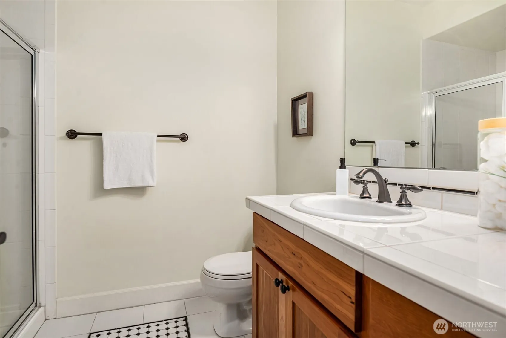 101 Shy Bear Way NW, Issaquah, WA 98027